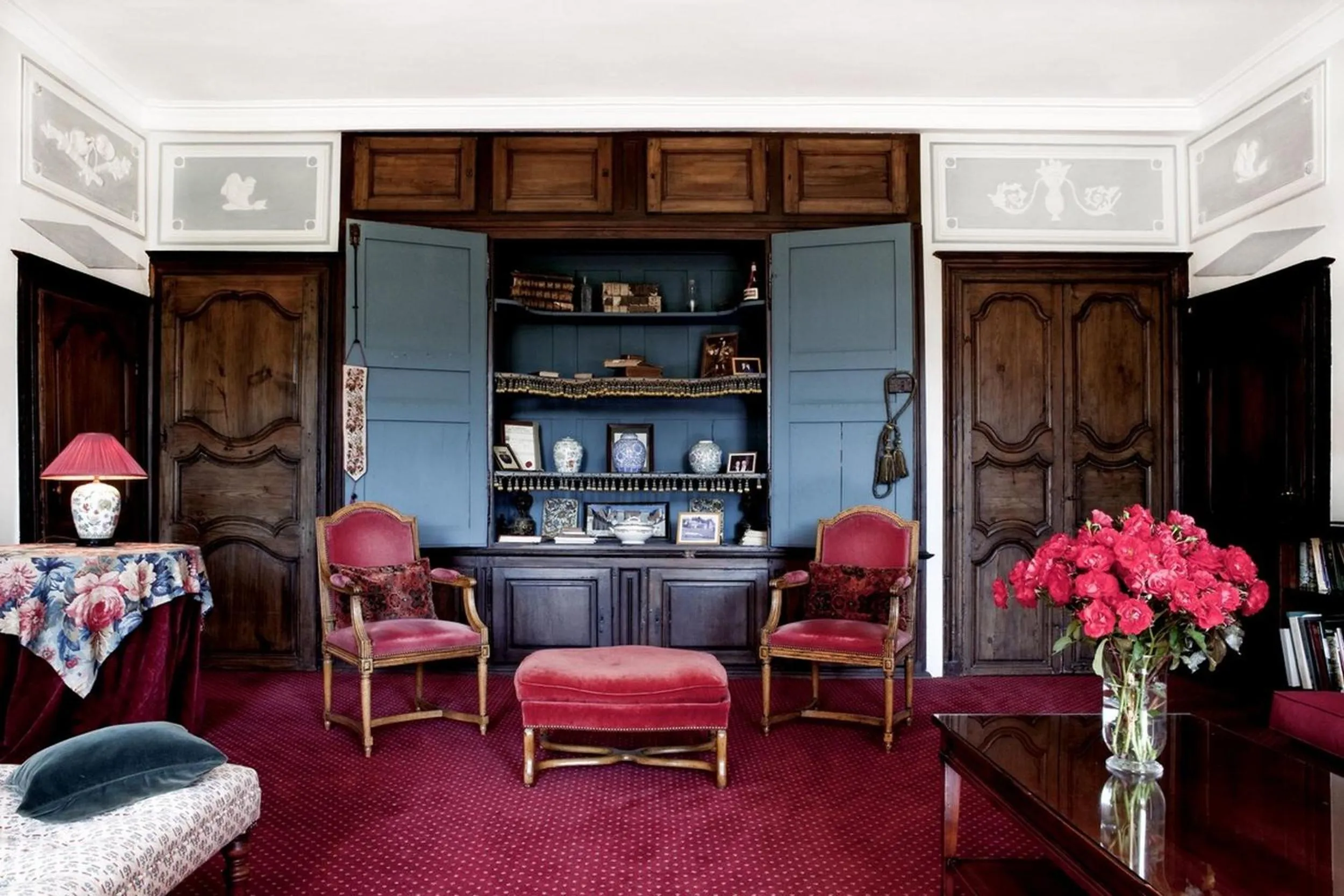 Library in Château des Vigiers