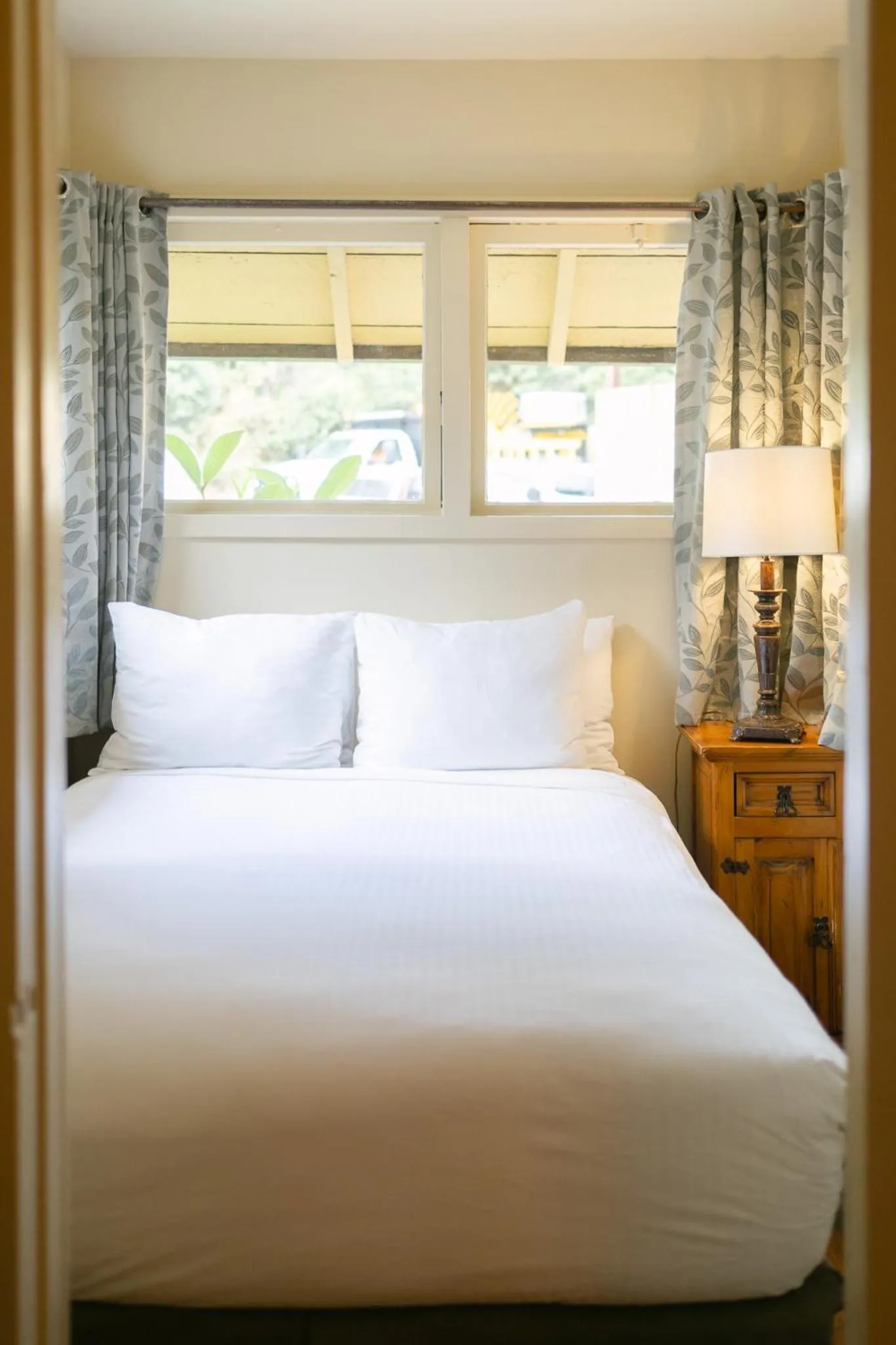 Bed in Fernwood Resort