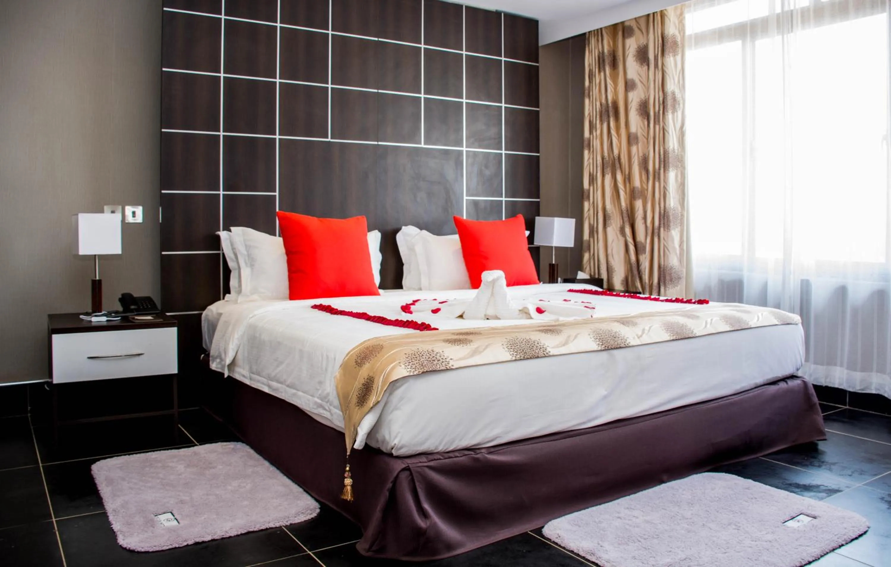 Bedroom, Bed in Gelian Hotel