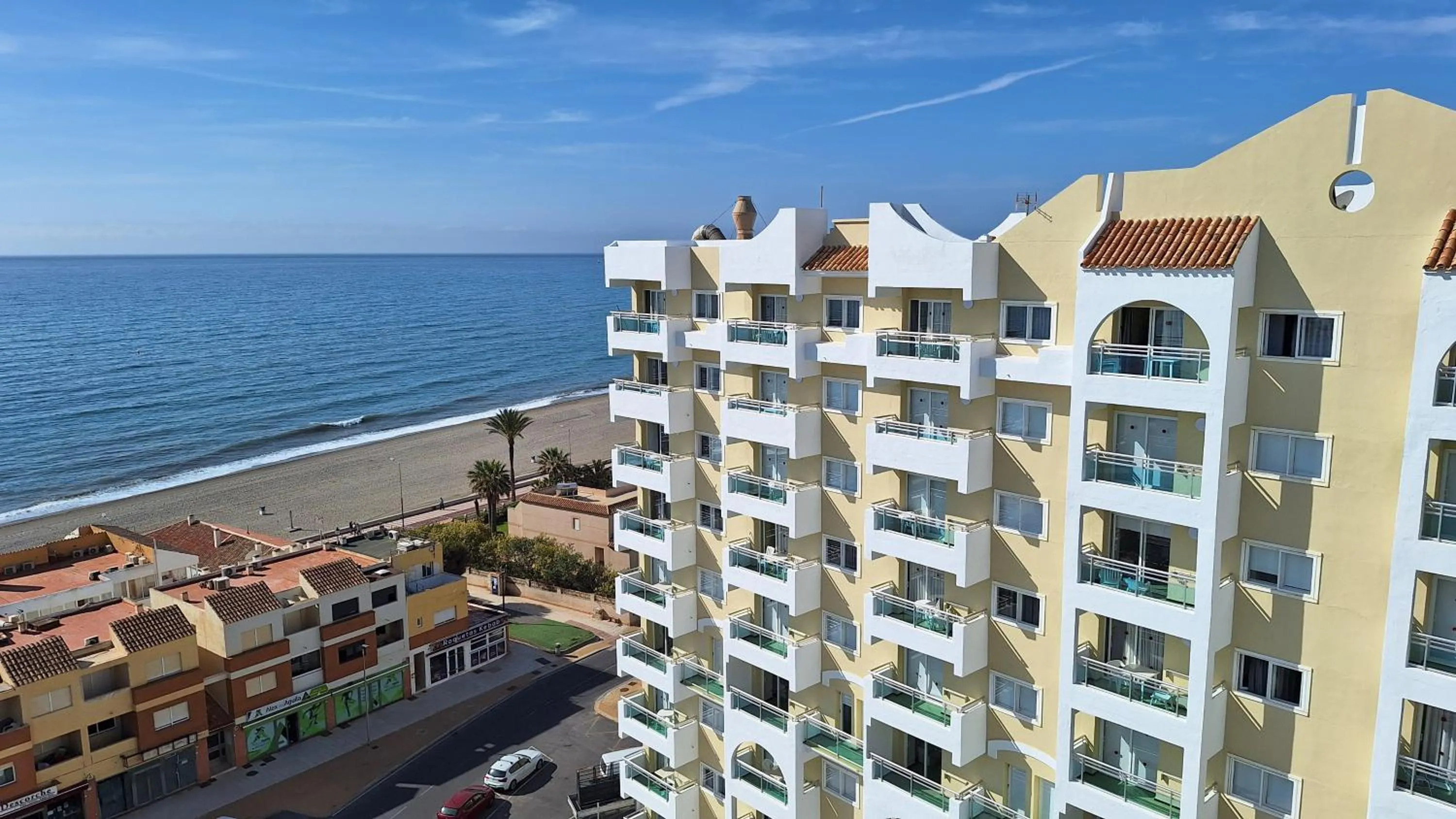Property building in Destinos de Sol Roquetas de Mar - Montepío Minería