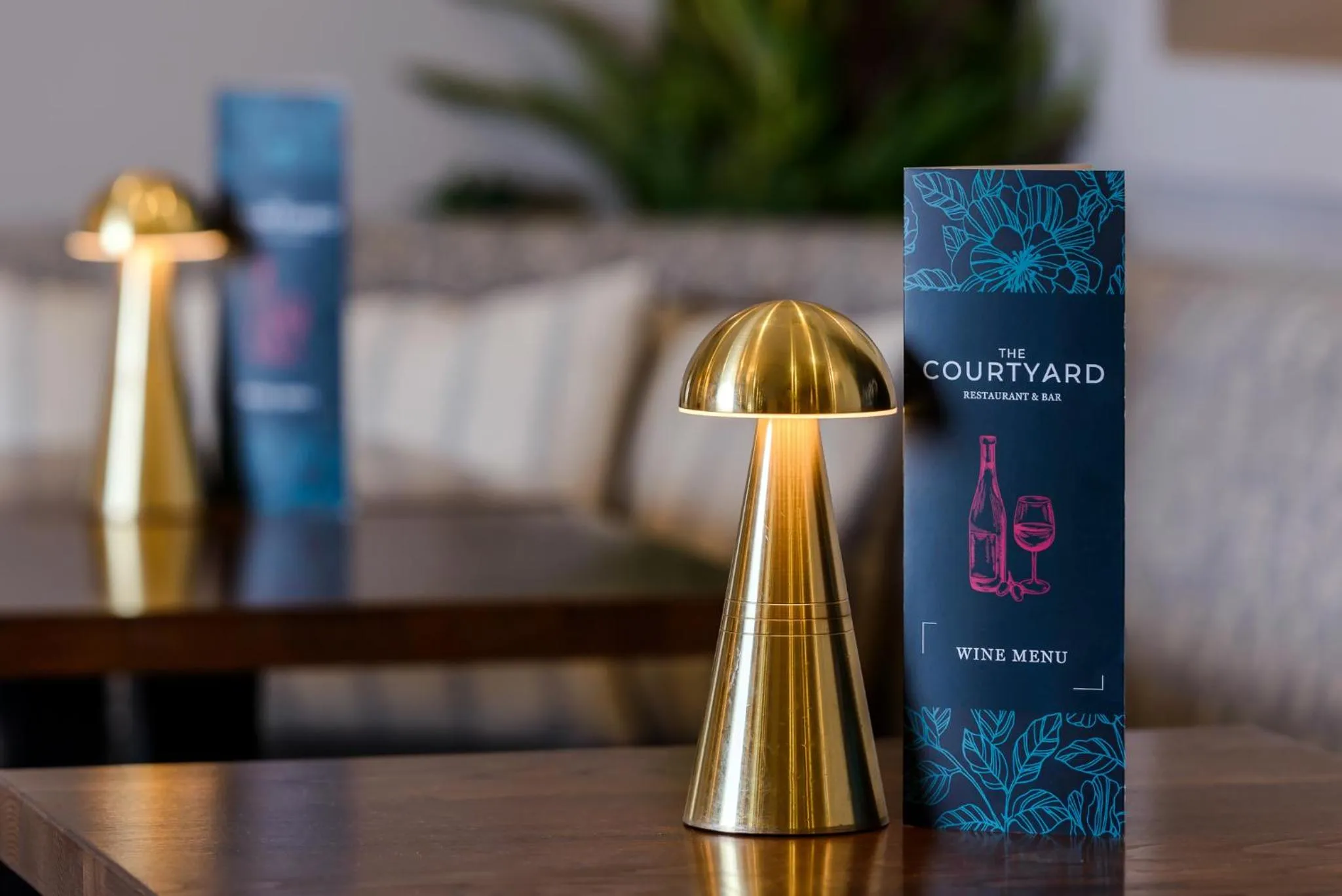 Restaurant/places to eat in Clybaun Hotel