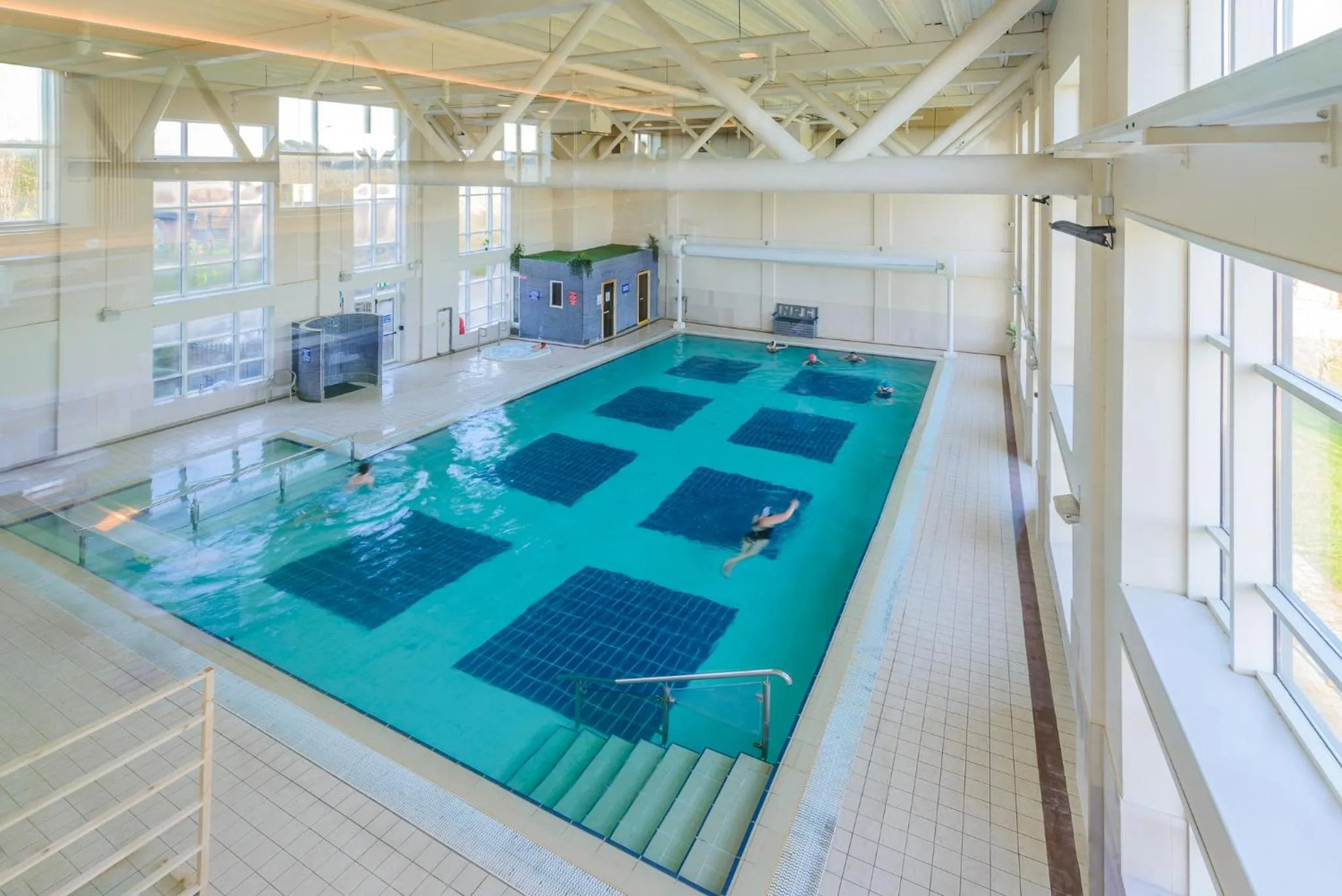 Swimming pool in Clybaun Hotel