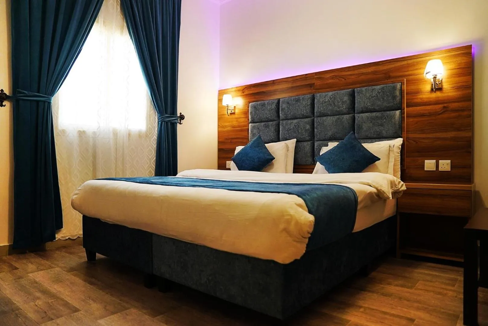 Bed in Loaloat Al Bahar