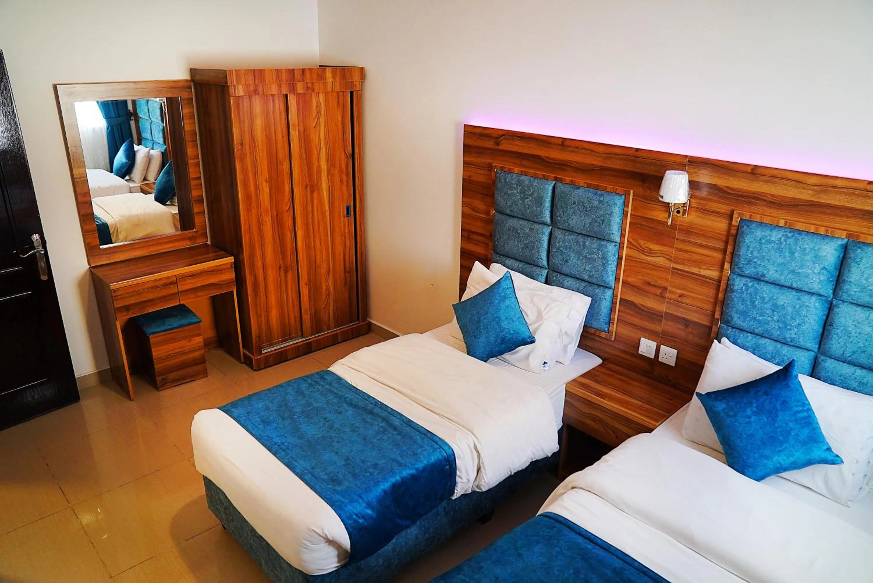 Bed in Loaloat Al Bahar