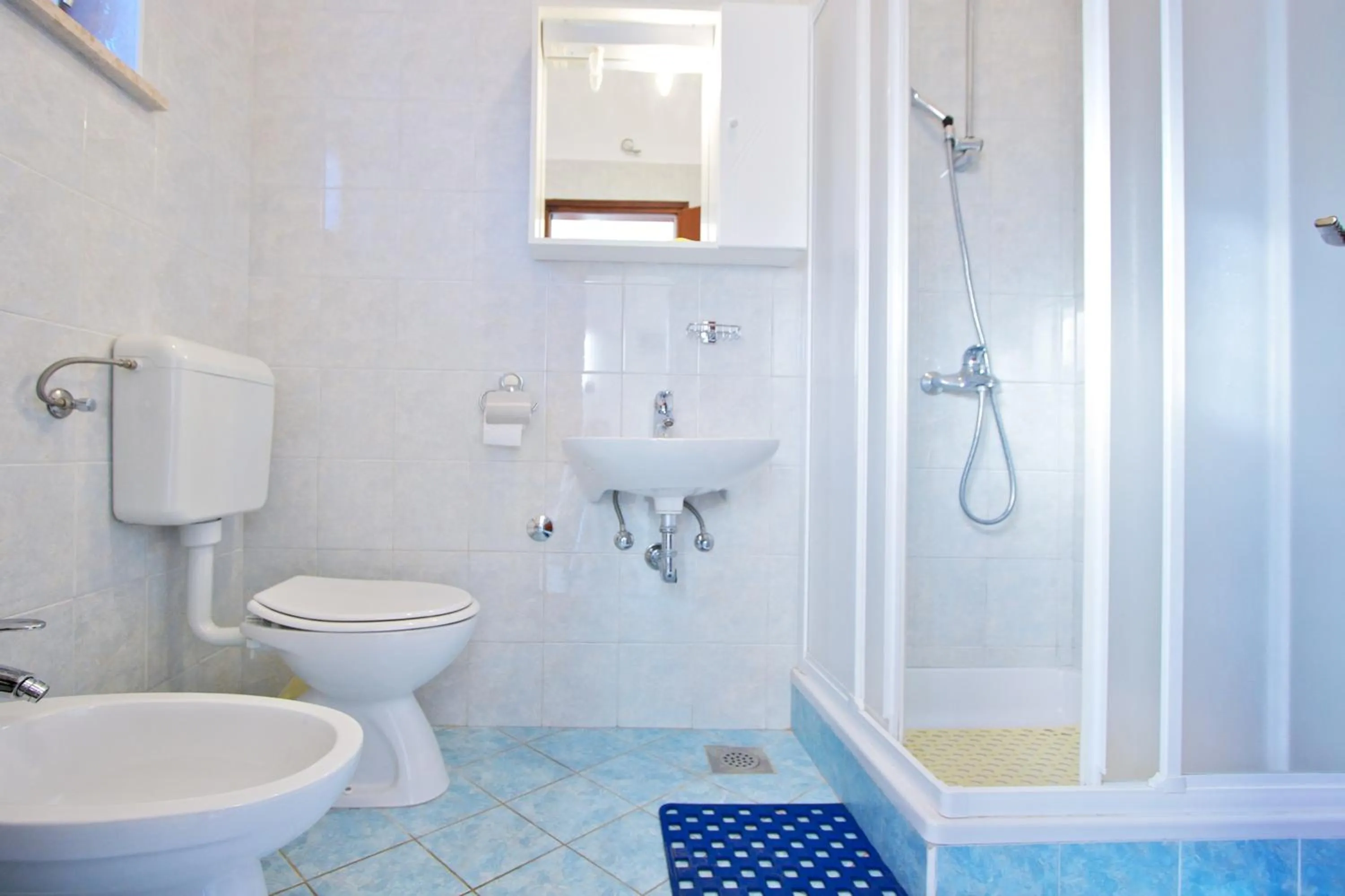 Bathroom in Apartments Davorka