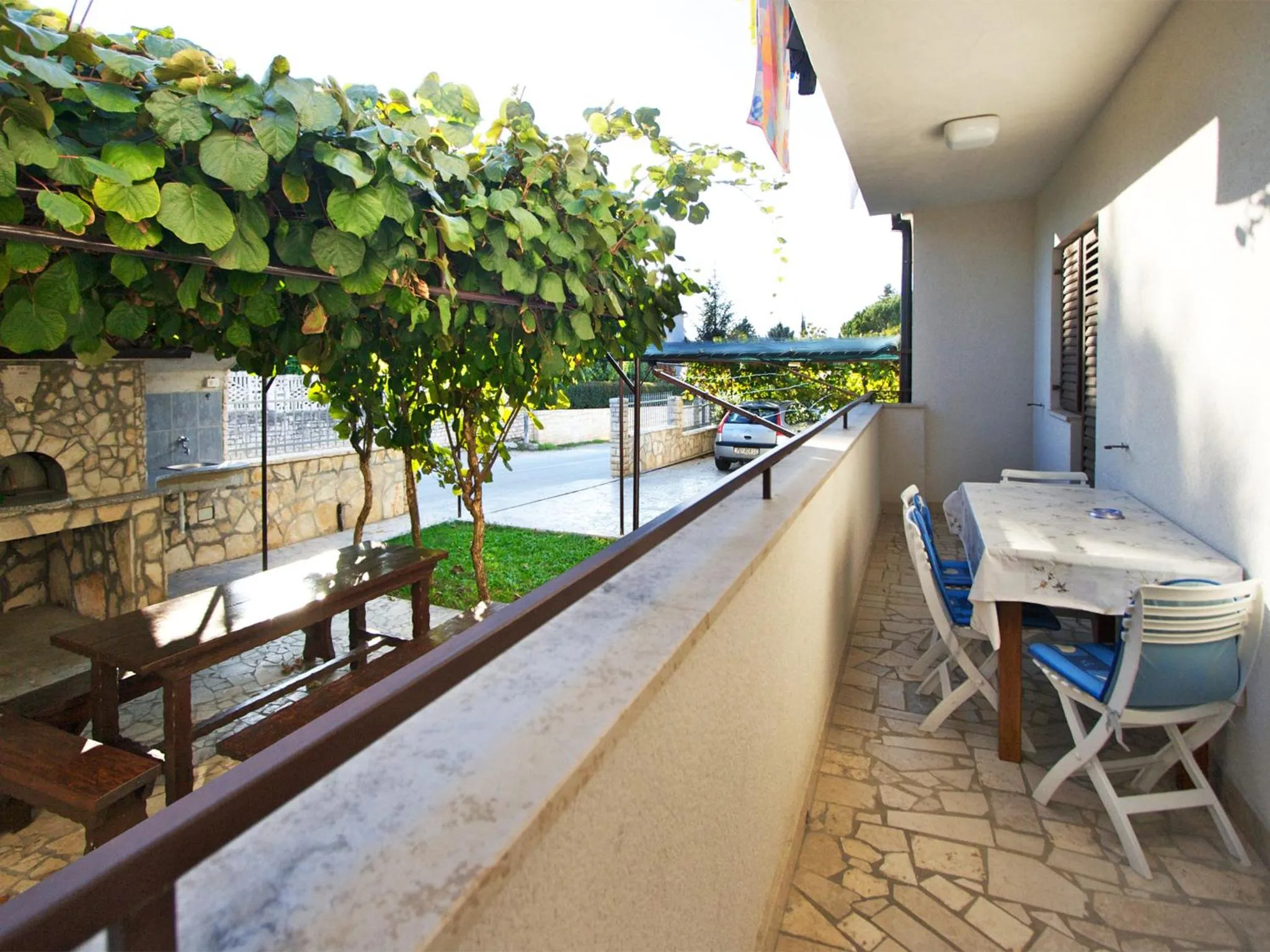 BBQ facilities in Apartments Davorka