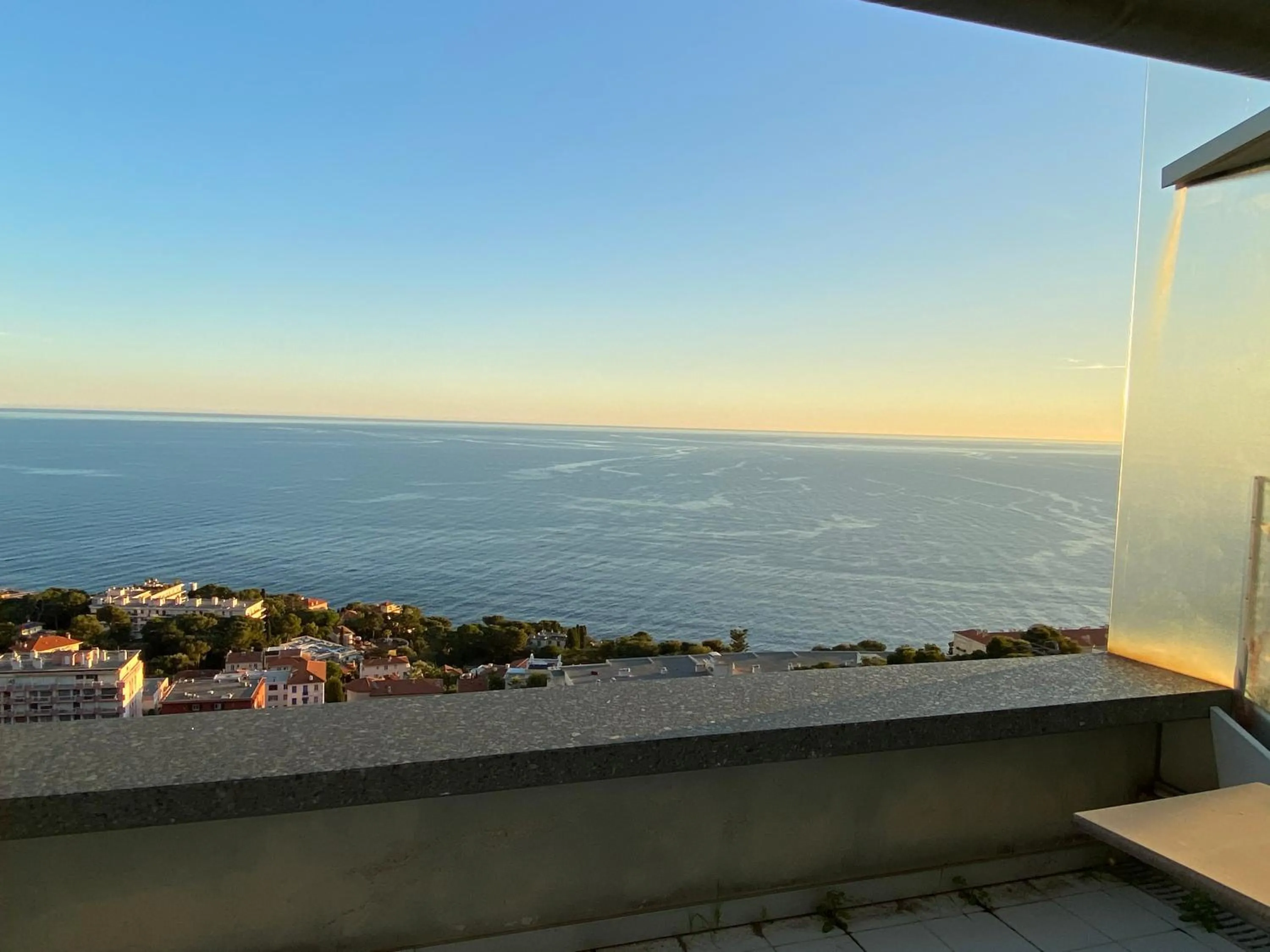 Sea view in Sunny Home Costa Plana-Monaco -Cap D'Ail