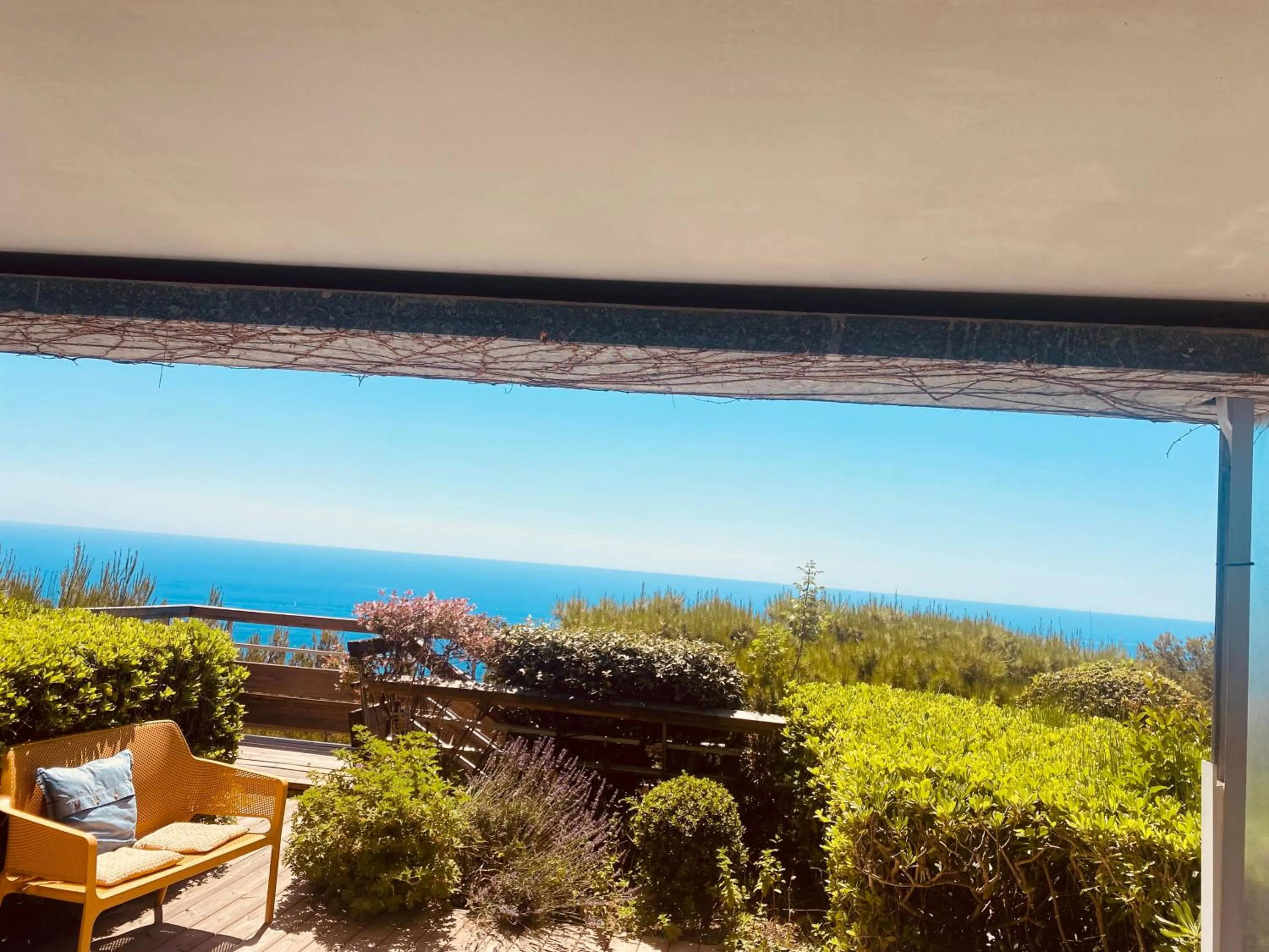 Breakfast in Sunny Home Costa Plana-Monaco -Cap D'Ail
