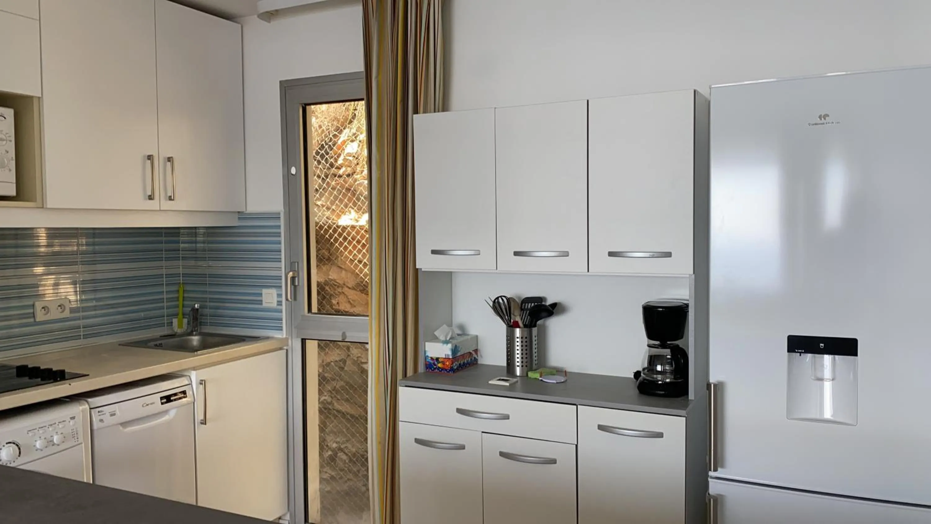 Kitchen or kitchenette in Sunny Home Costa Plana-Monaco -Cap D'Ail