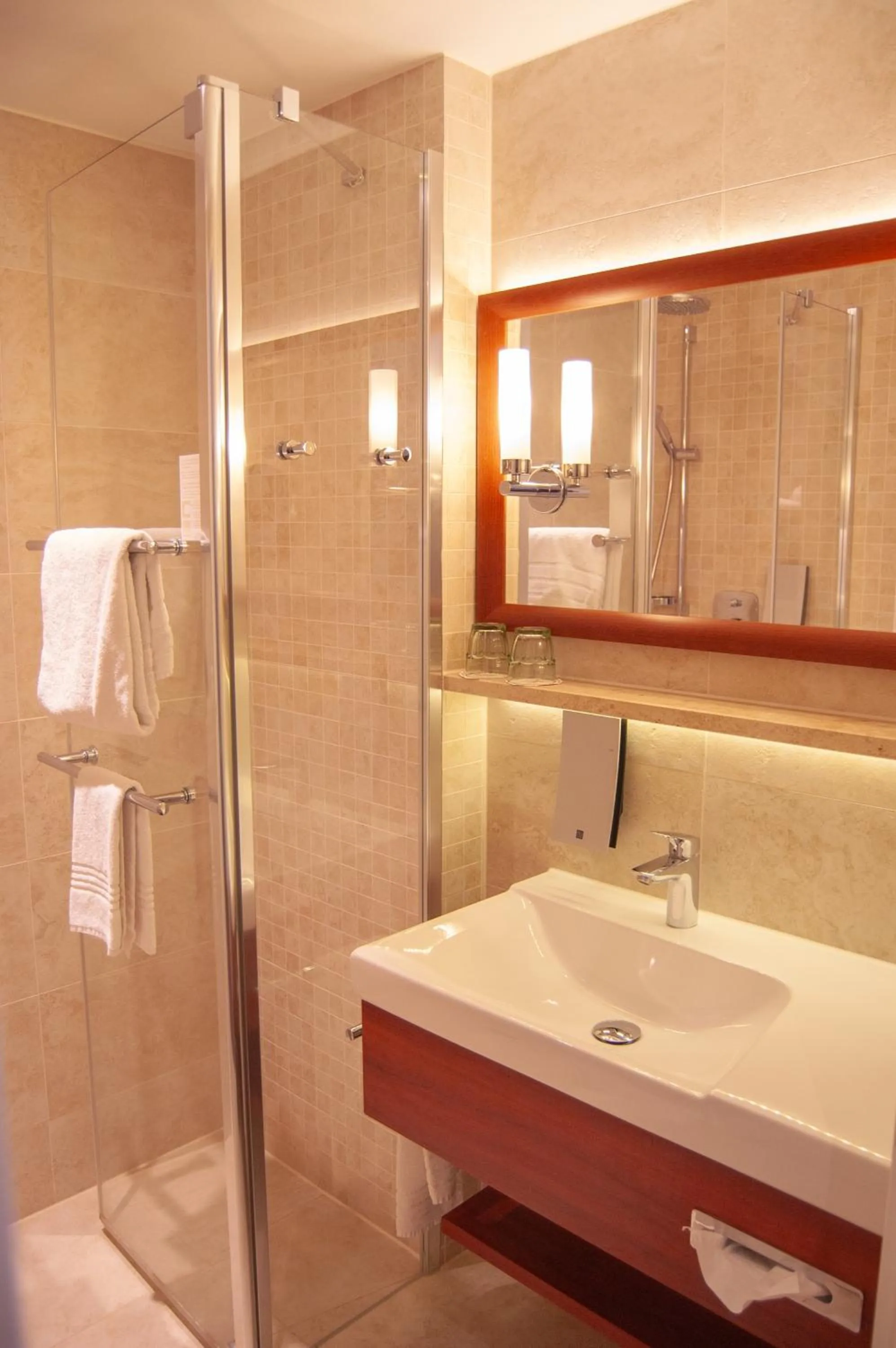 Bathroom in IBB Hotel Ingelheim