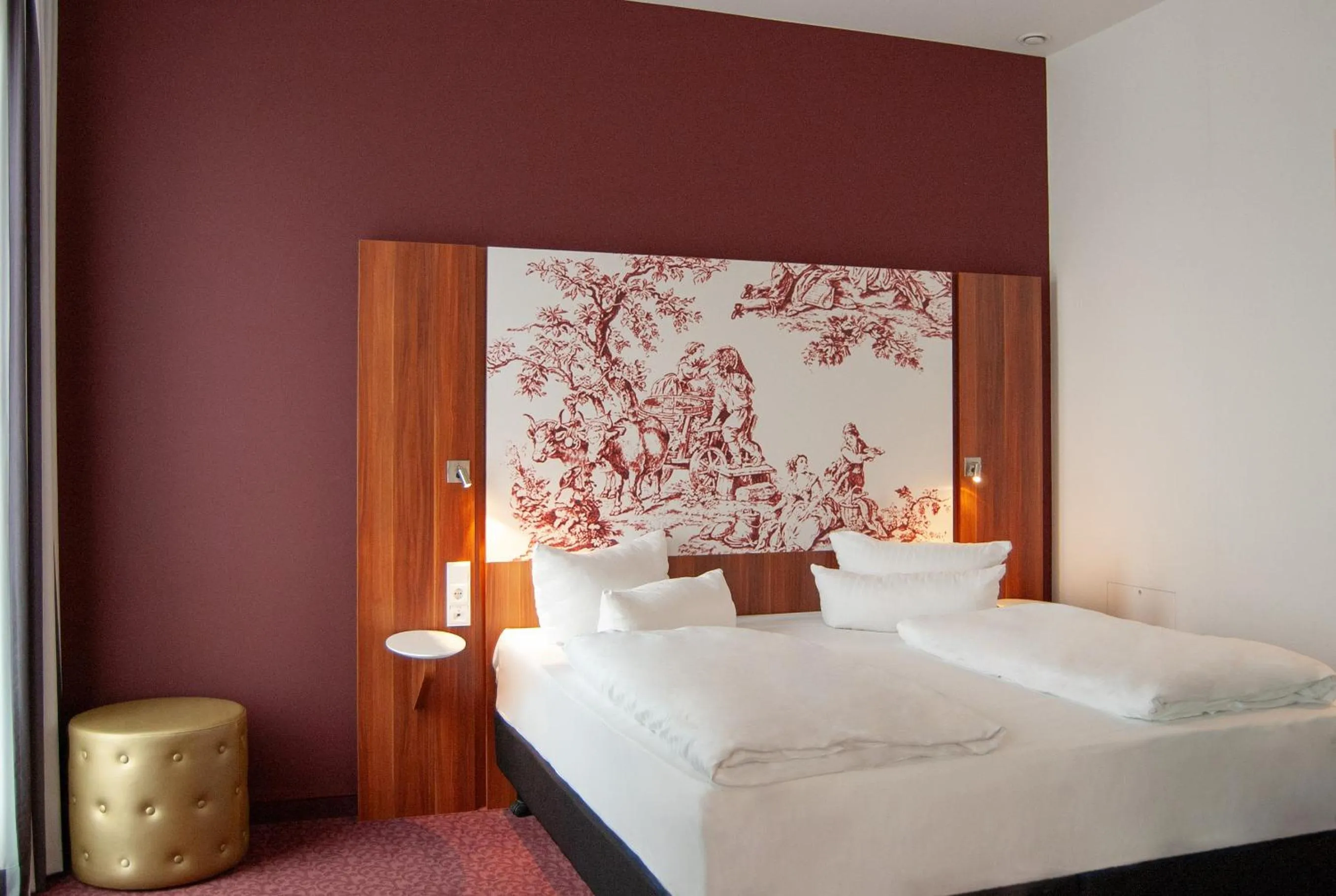 Photo of the whole room, Bed in IBB Hotel Ingelheim