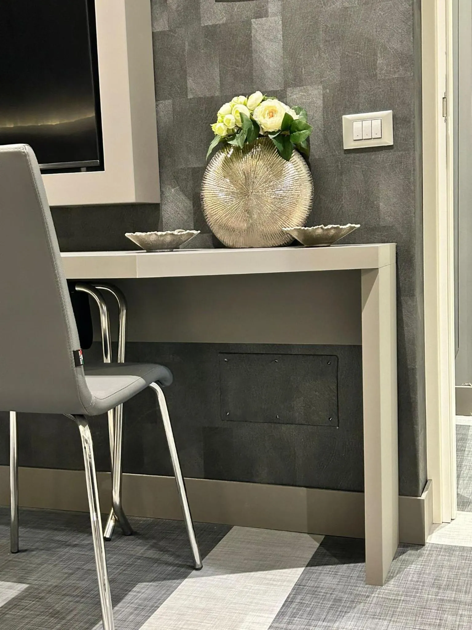 TV and multimedia in Private Luxury Suites