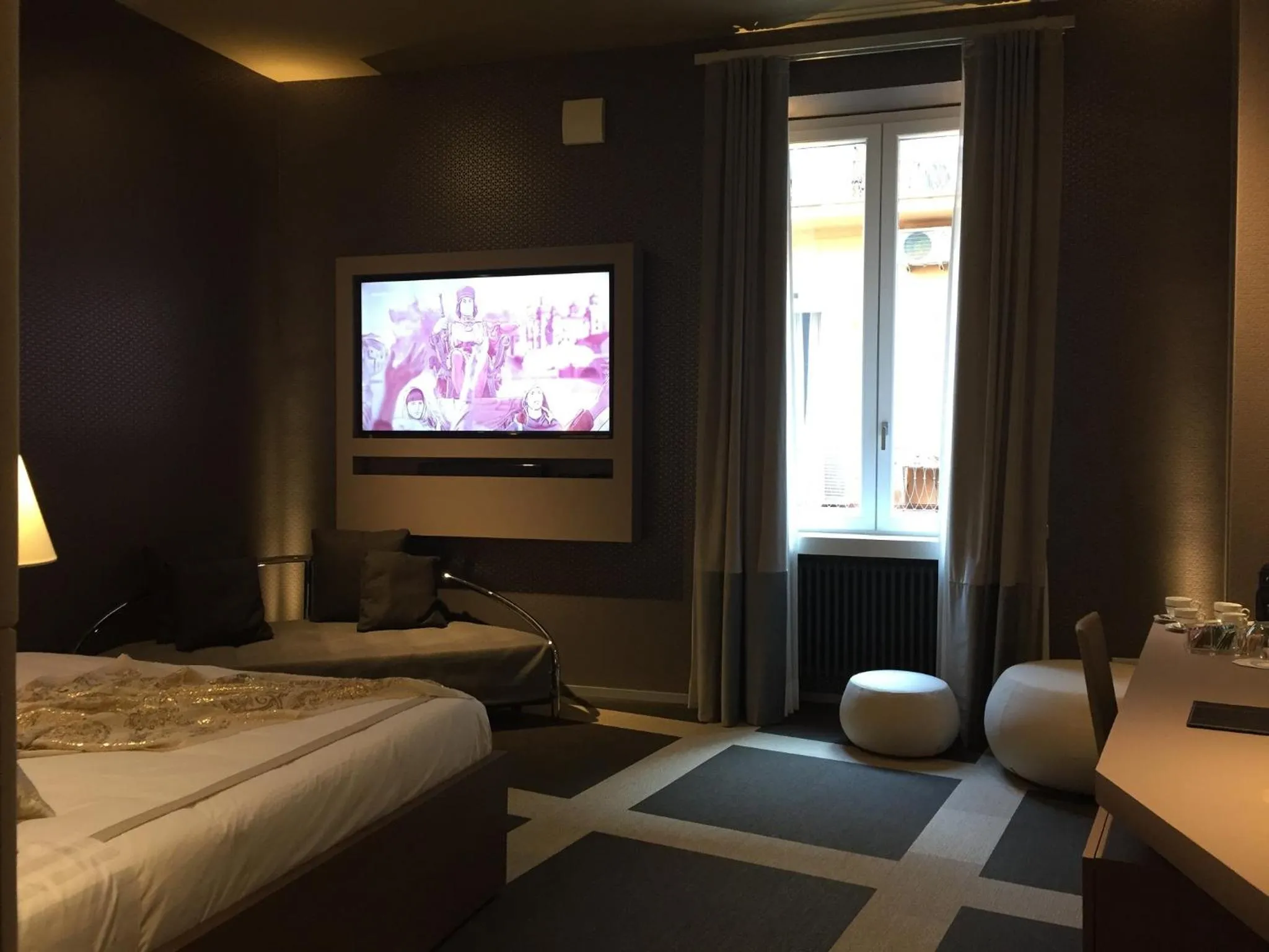 Bedroom, Bed in Private Luxury Suites