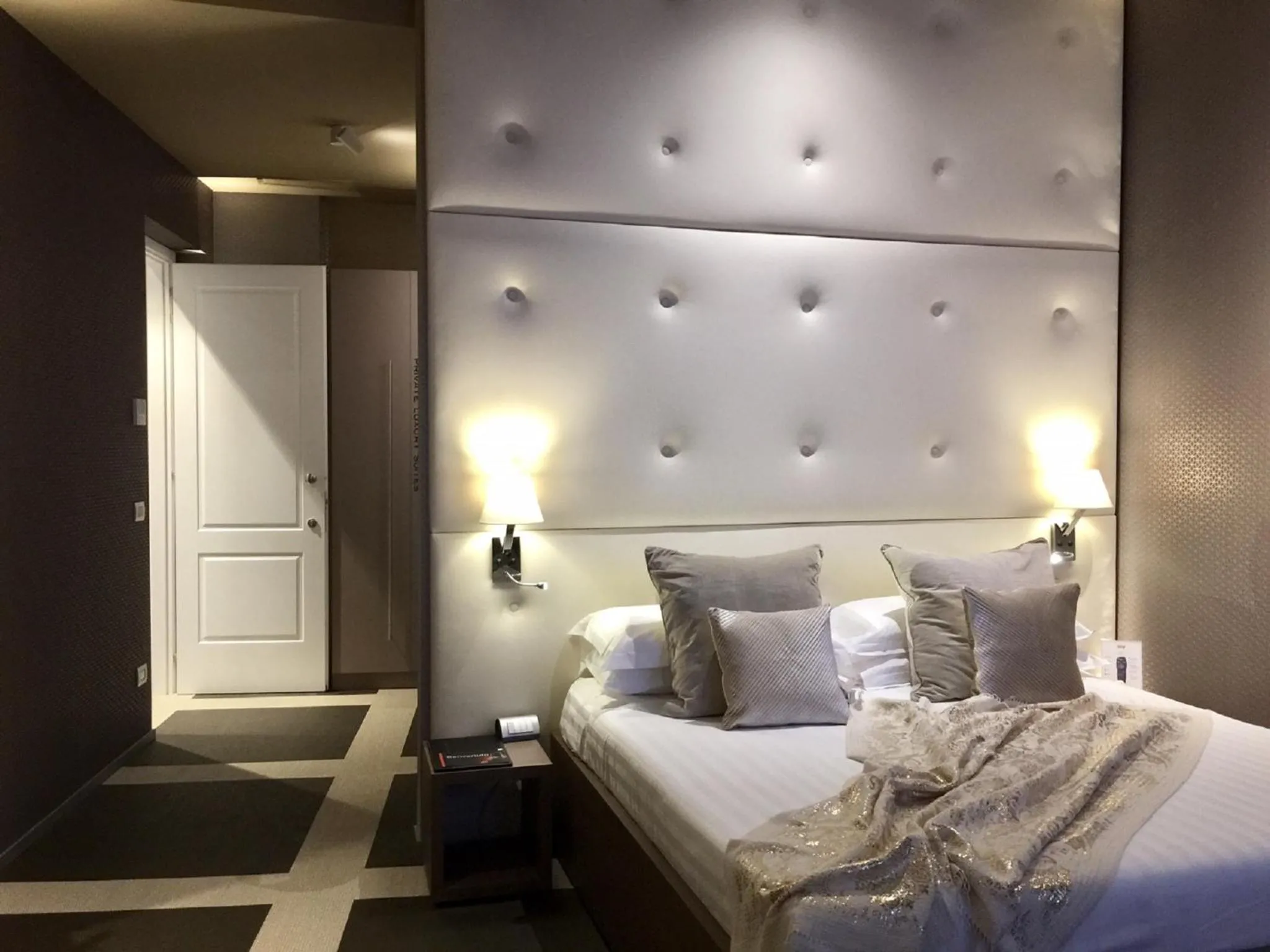 Bed in Private Luxury Suites