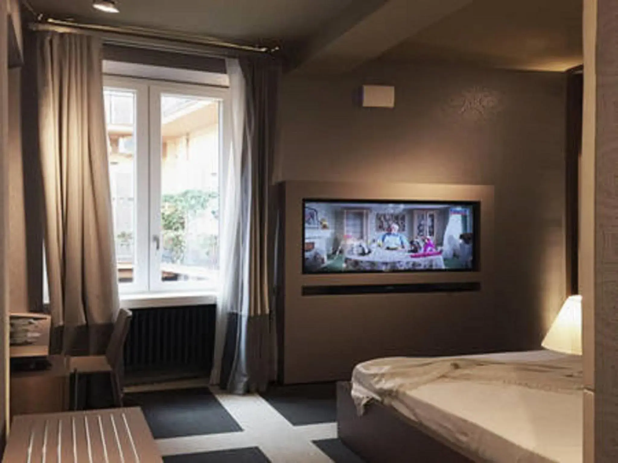 Two Connecting Double Rooms in Private Luxury Suites Two Connecting Double Rooms in Private Luxury Suites