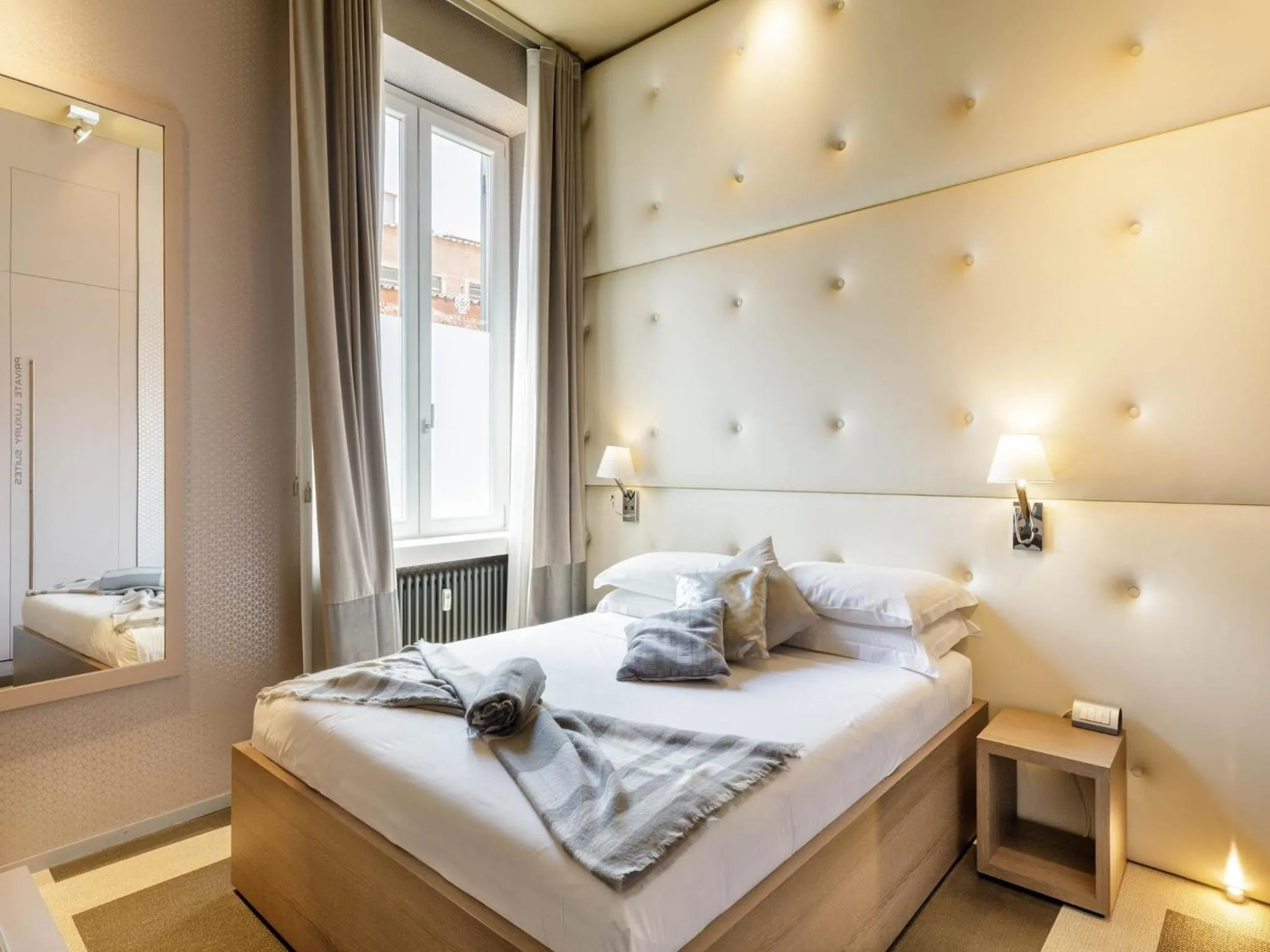 Bedroom, Bed in Private Luxury Suites