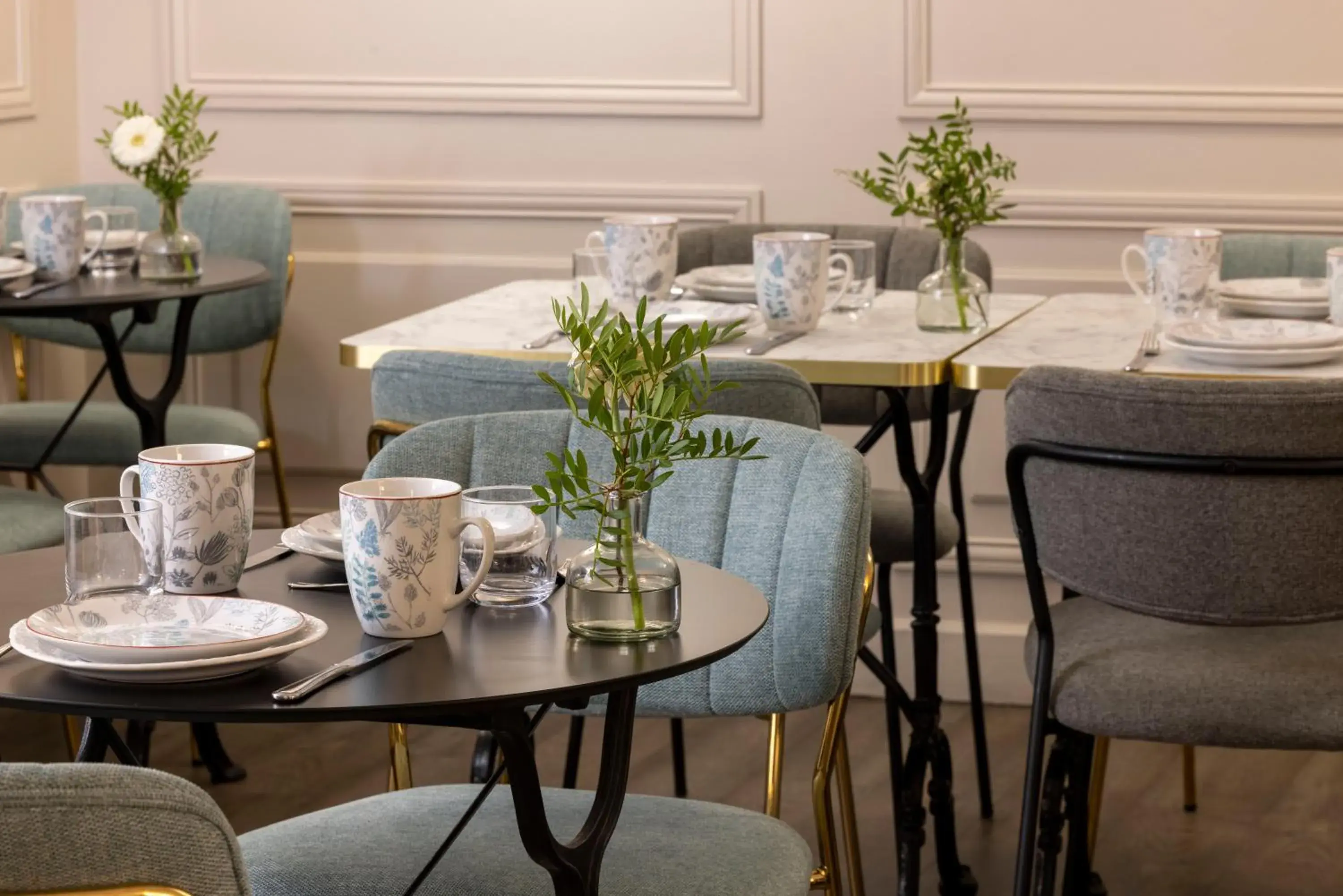 Breakfast in Hôtel Madeleine Haussmann Breakfast in Hôtel Madeleine Haussmann