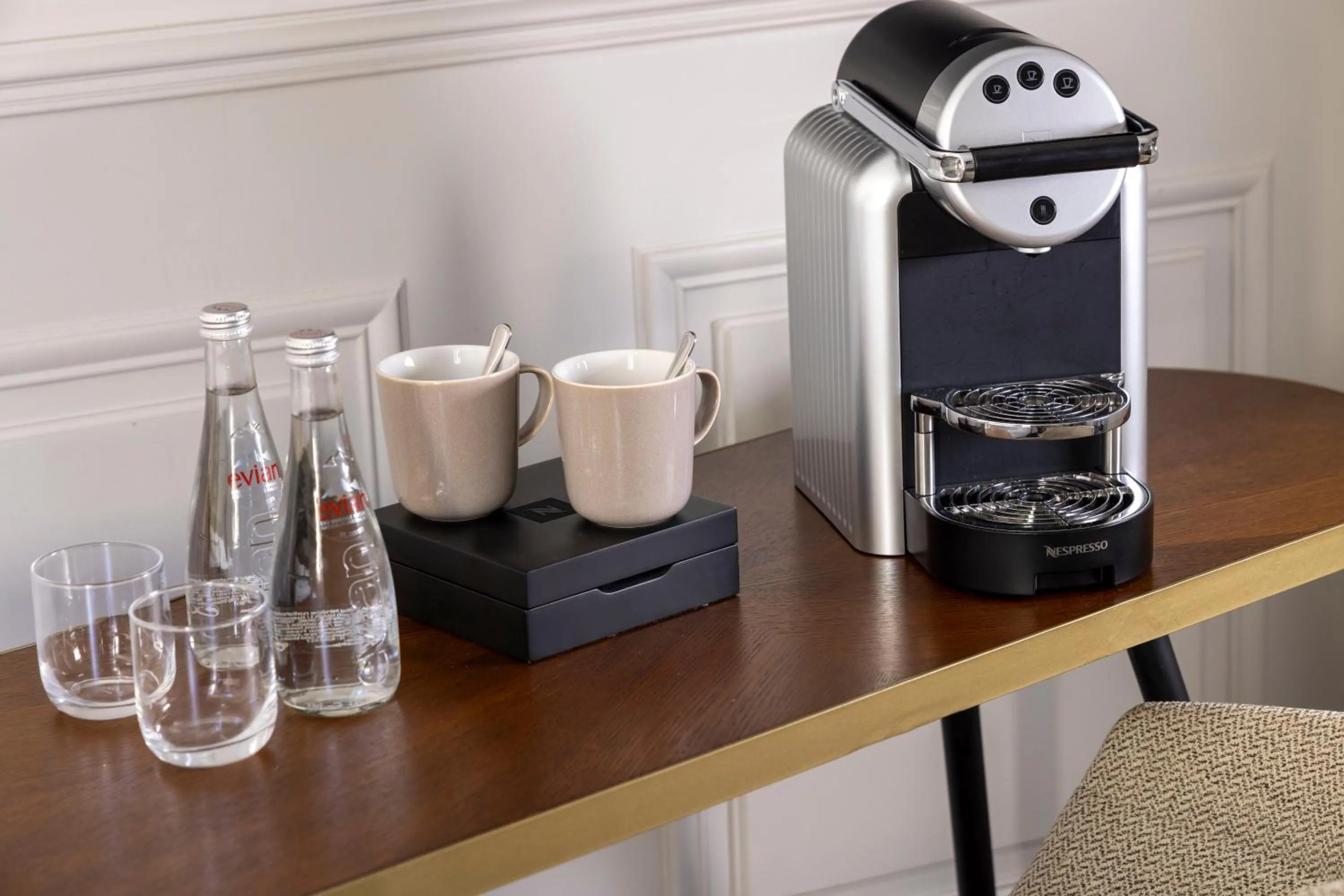 Coffee/tea facilities in Hôtel Madeleine Haussmann