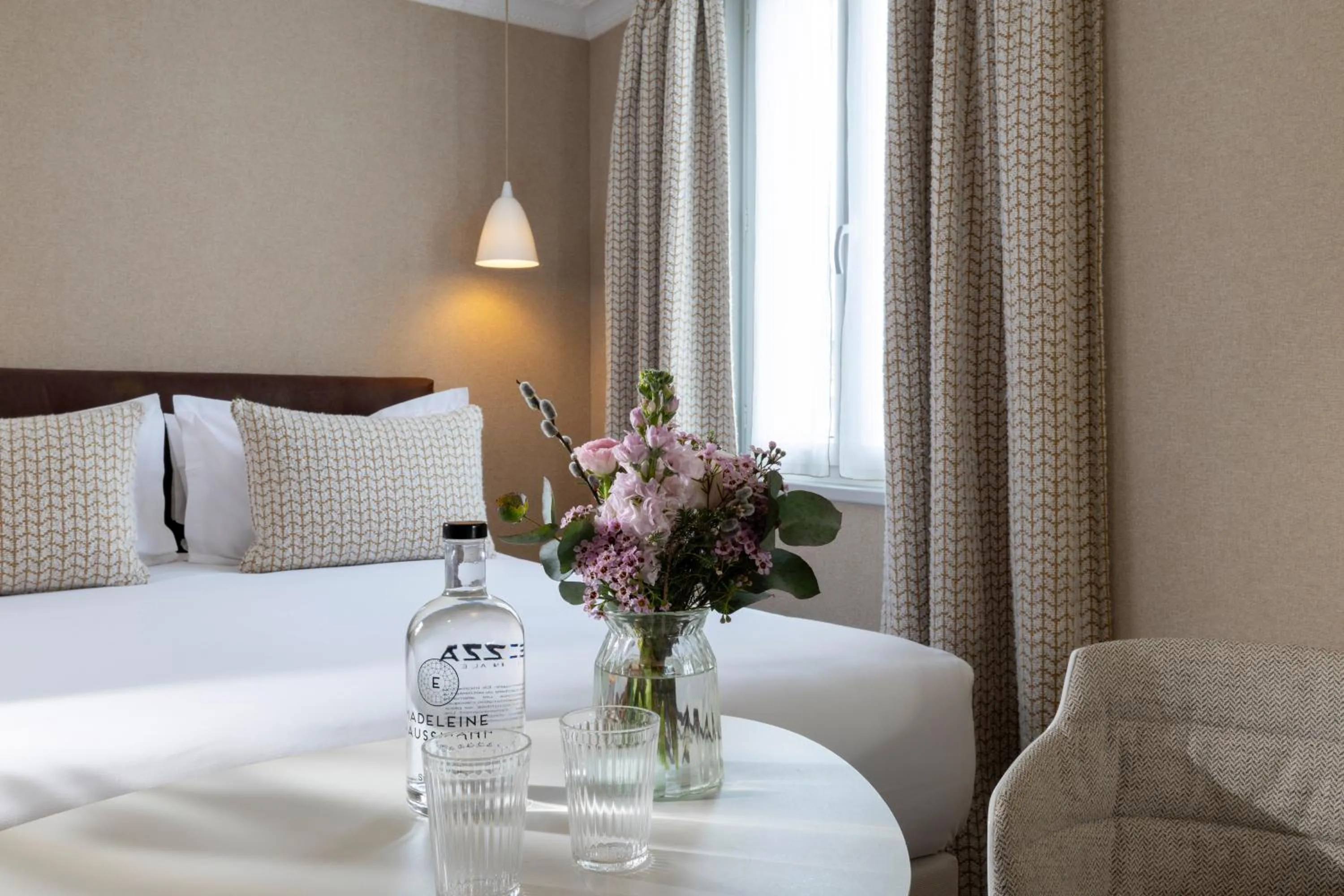 Decorative detail, Bed in Hôtel Madeleine Haussmann