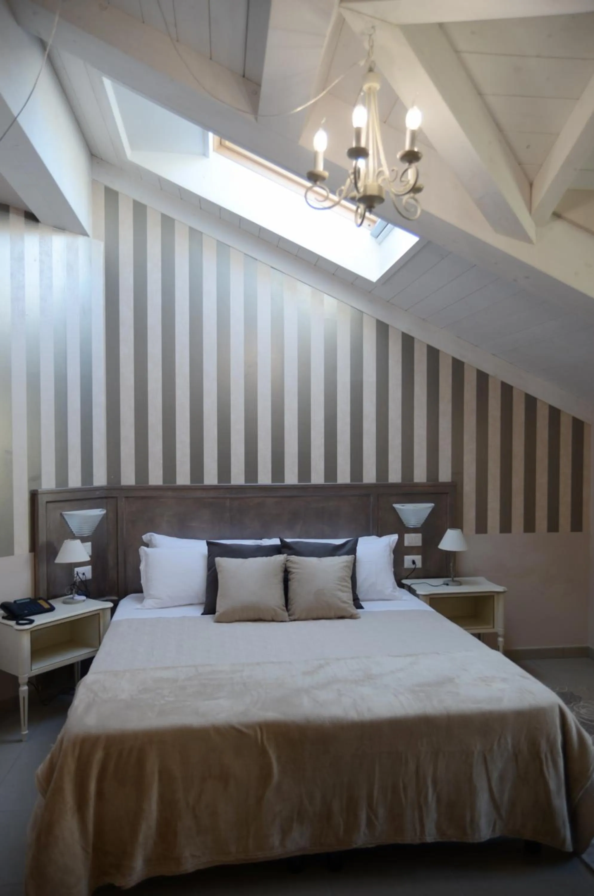 Bed in Hotel Giulio Cesare