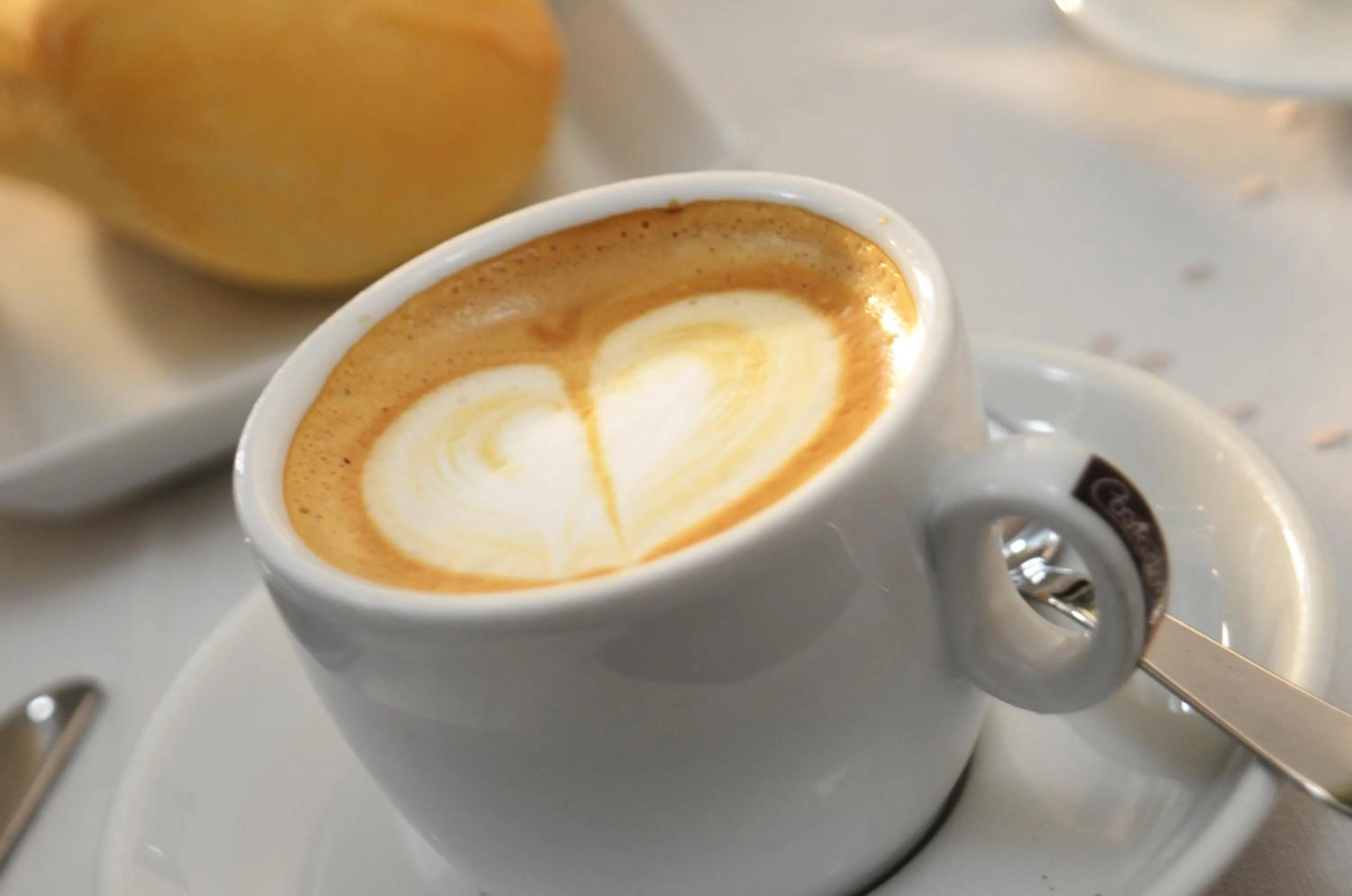 Lounge or bar in Hotel Giulio Cesare