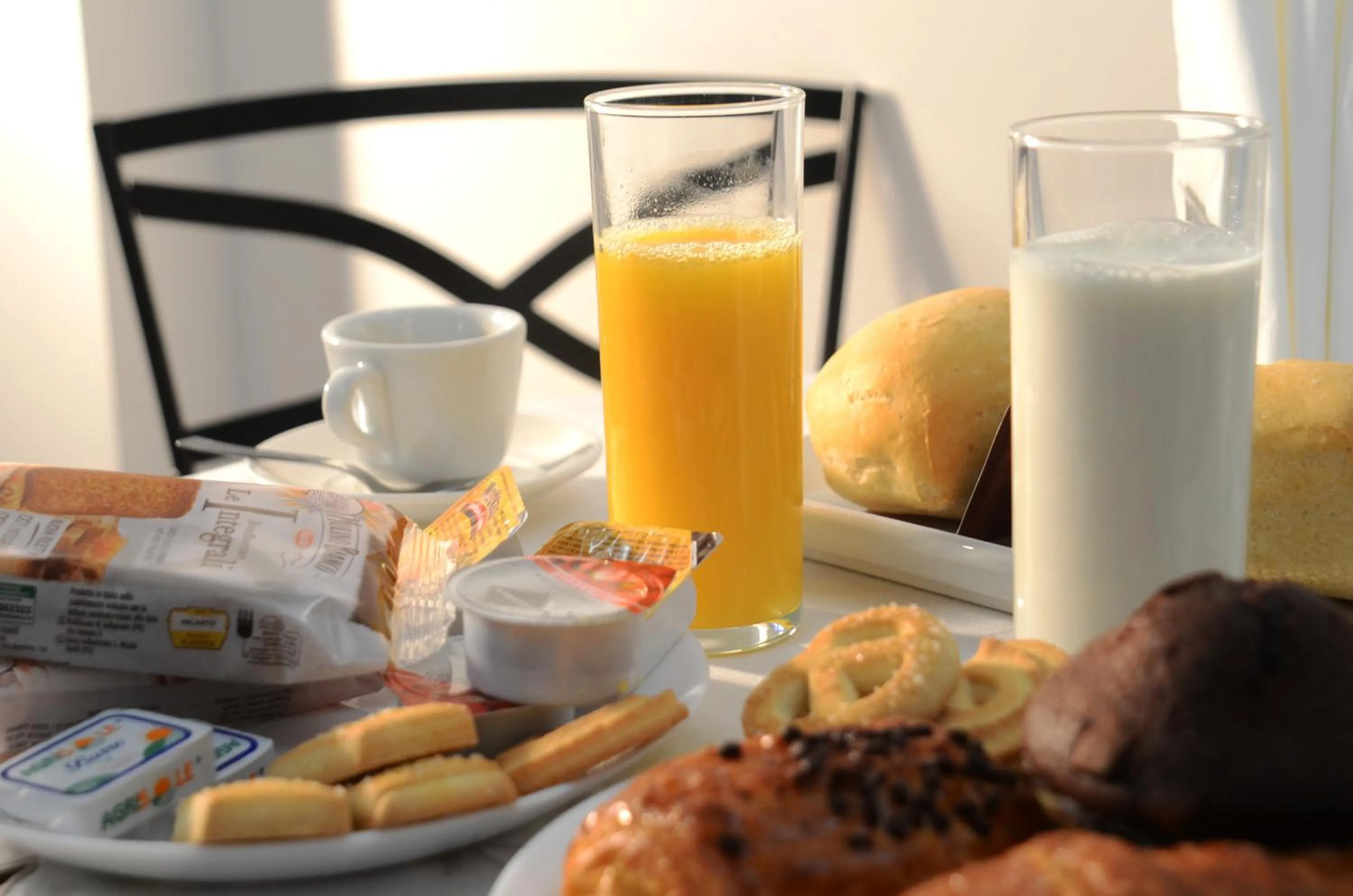 Buffet breakfast in Hotel Giulio Cesare