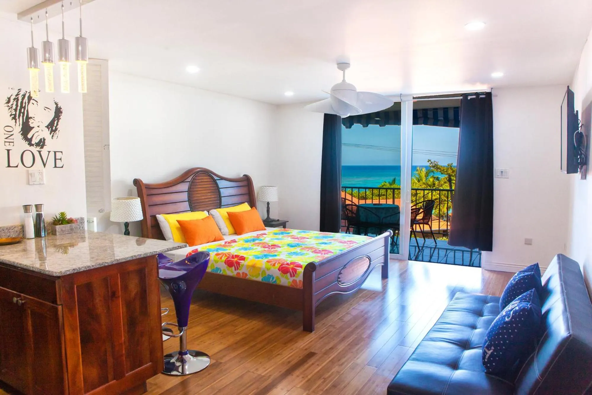 Bed in Montego Bay Club Apartments