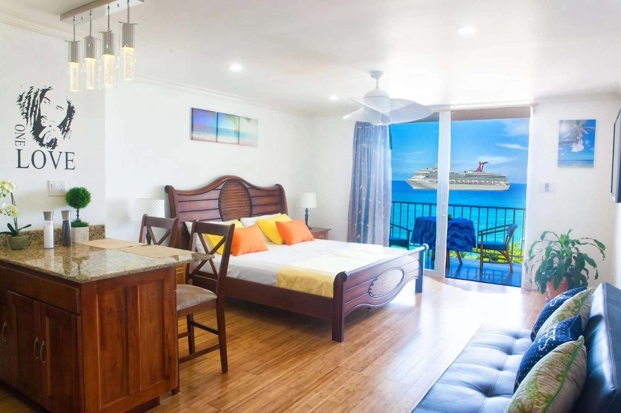 Bed in Montego Bay Club Apartments
