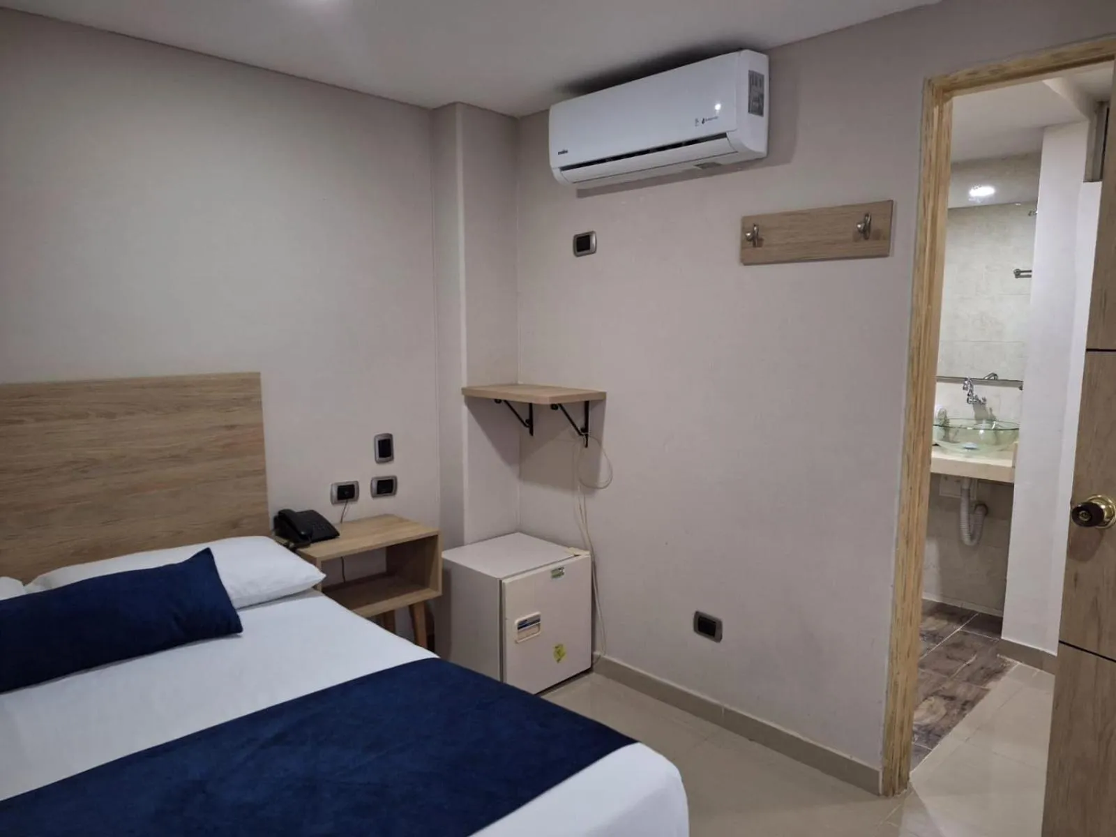 Bed in Hotel Suramericana