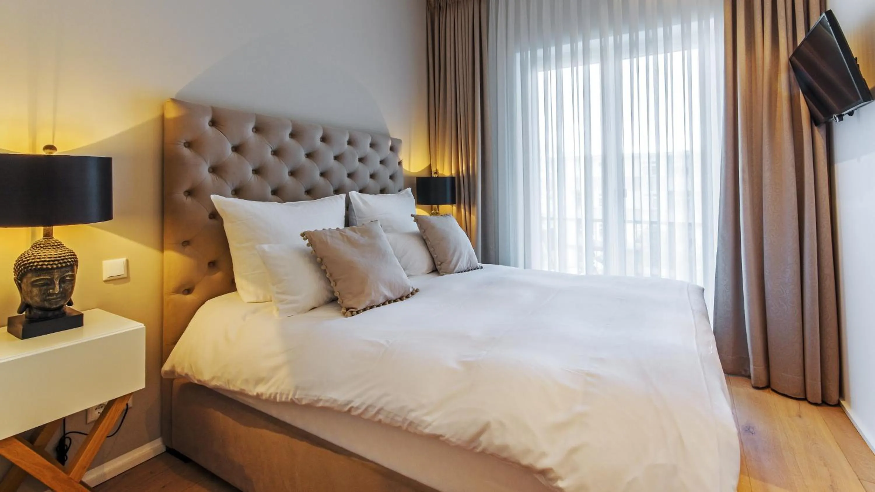 Bed in Refugium de Luxe Messe-Deutz
