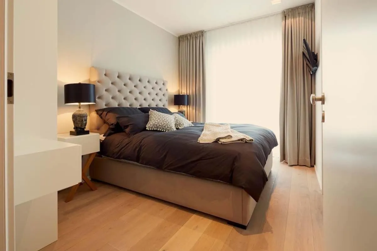 TV and multimedia, Bed in Refugium de Luxe Messe-Deutz
