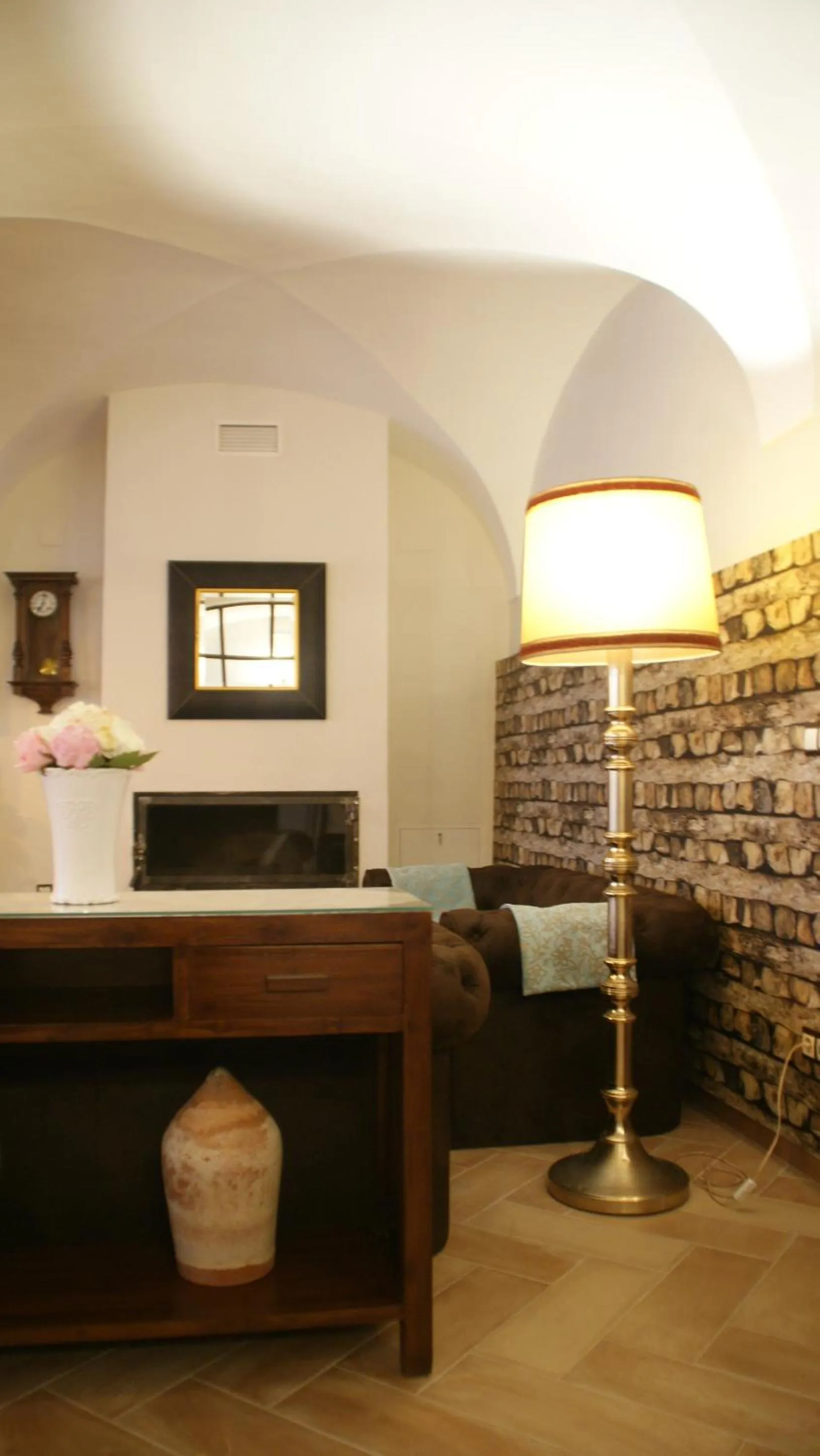 Communal lounge/ TV room in LANTIGUA CASA RURAL