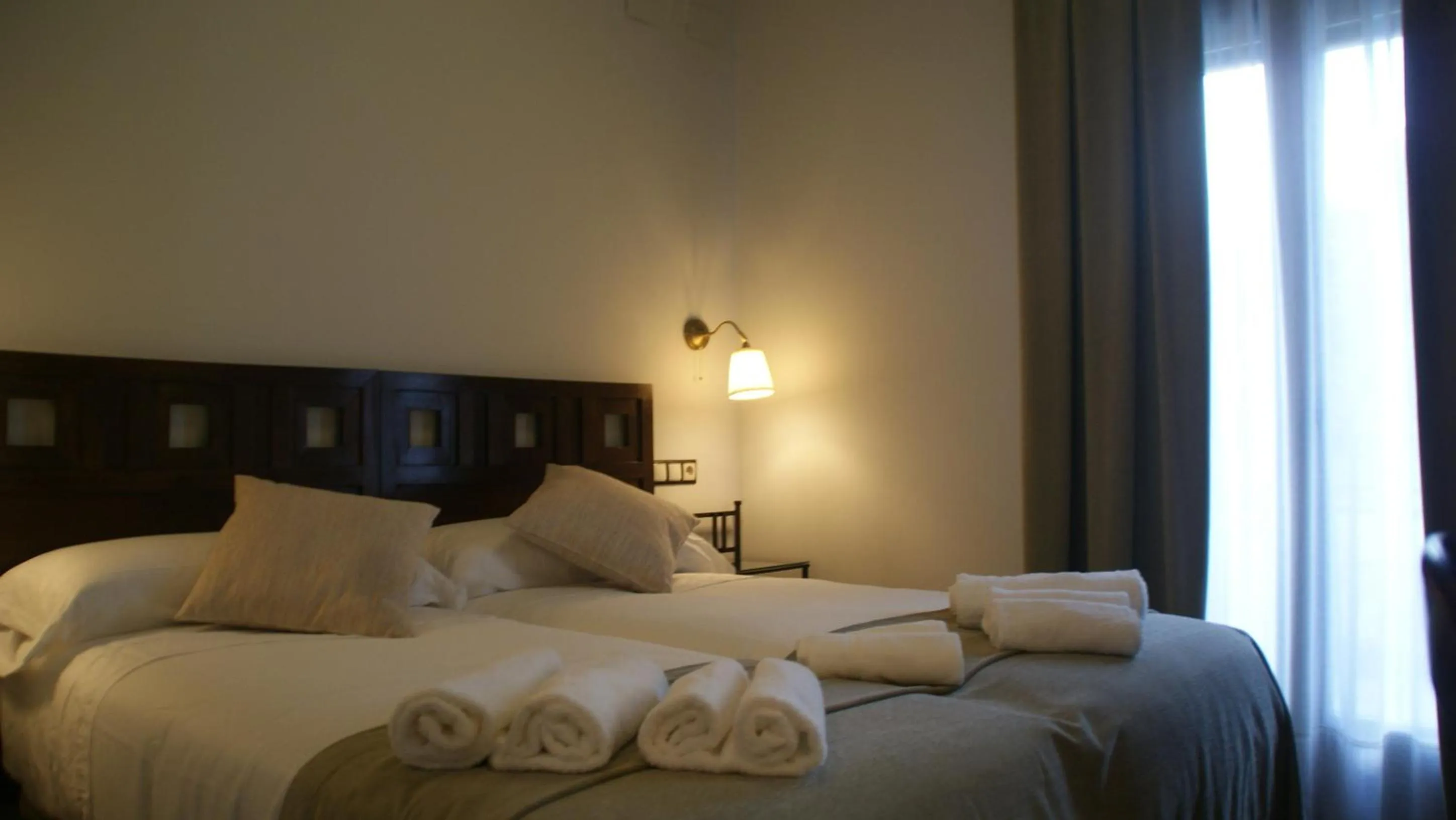 Photo of the whole room, Bed in LANTIGUA CASA RURAL