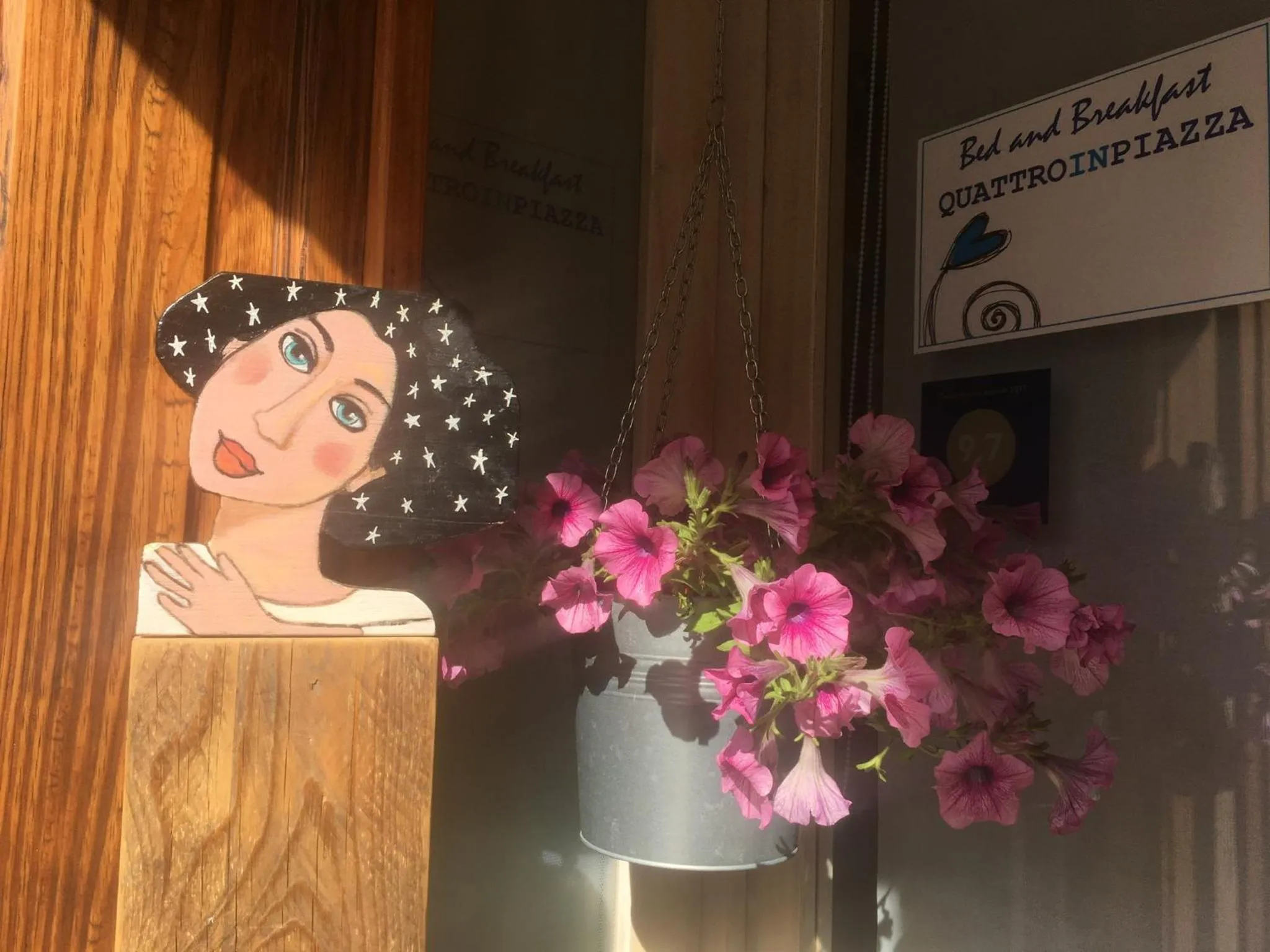 Property logo or sign in 4 in piazza