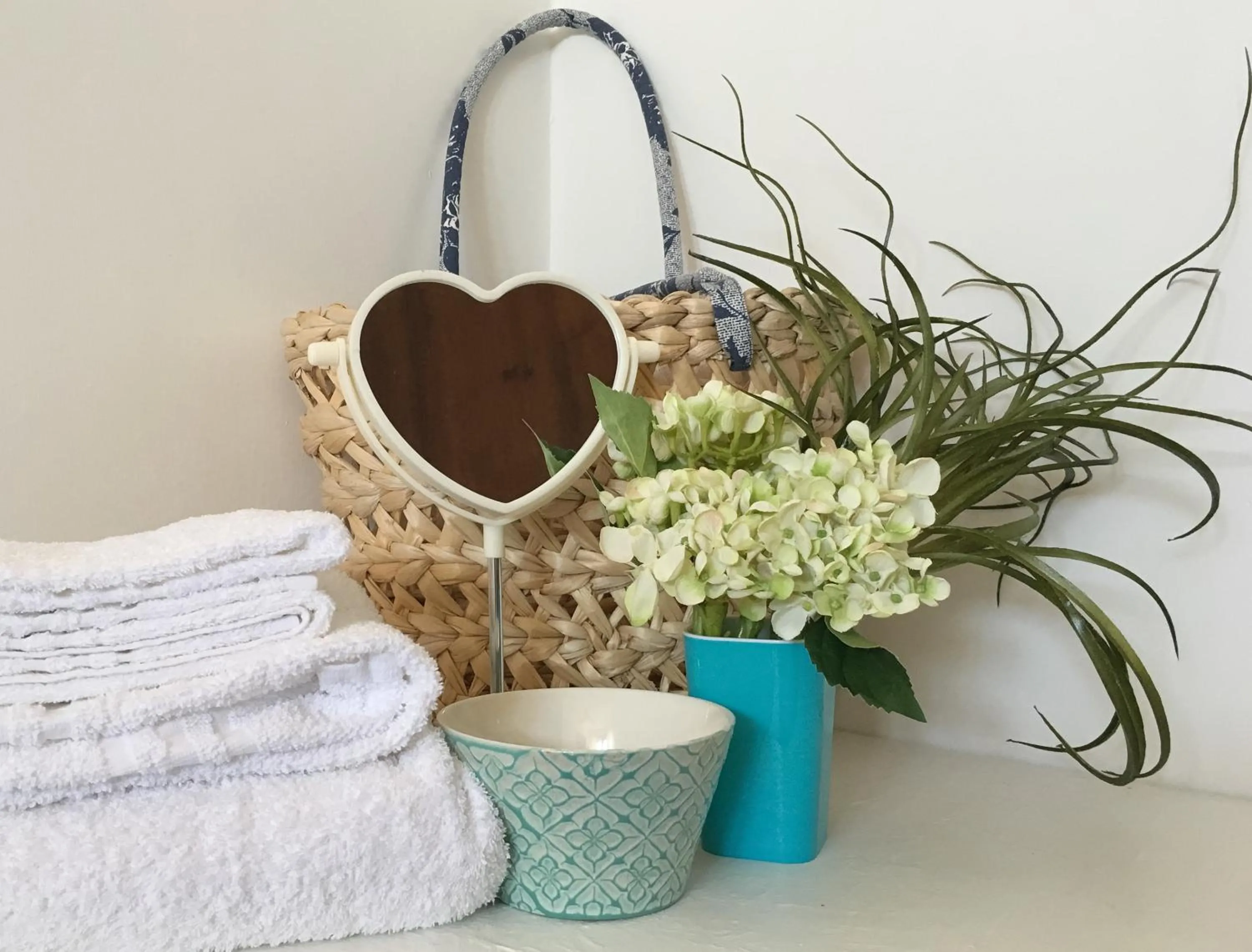 Decorative detail in 4 in piazza