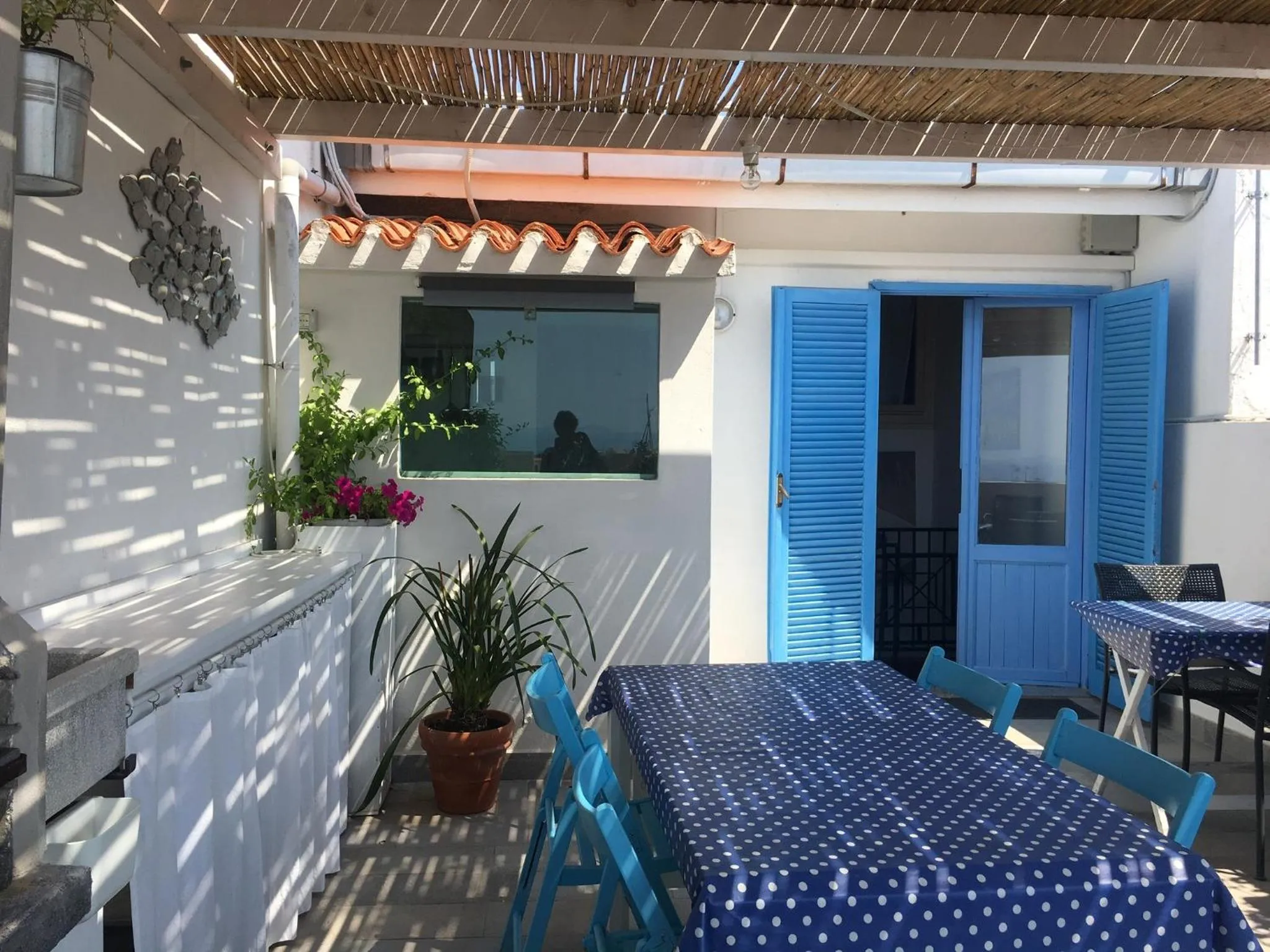 Patio in 4 in piazza