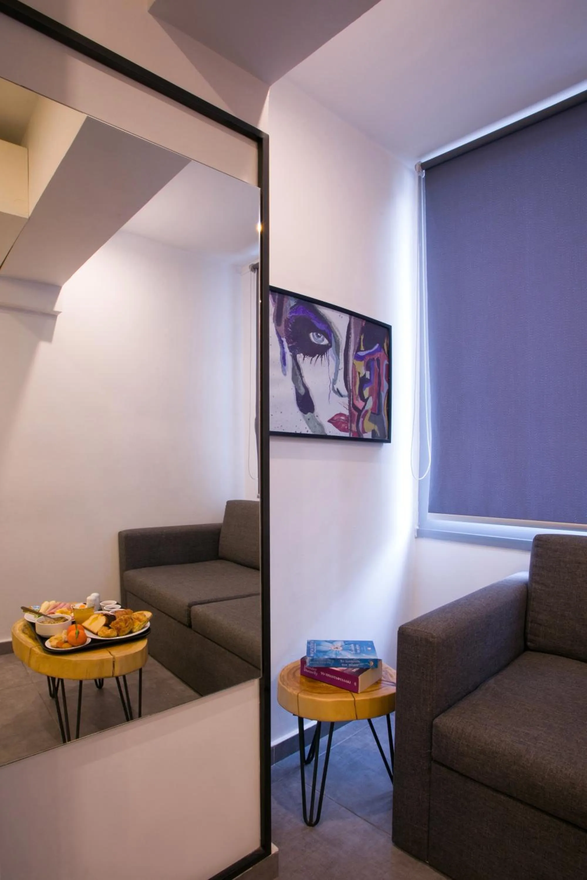 Living room in White Luxury