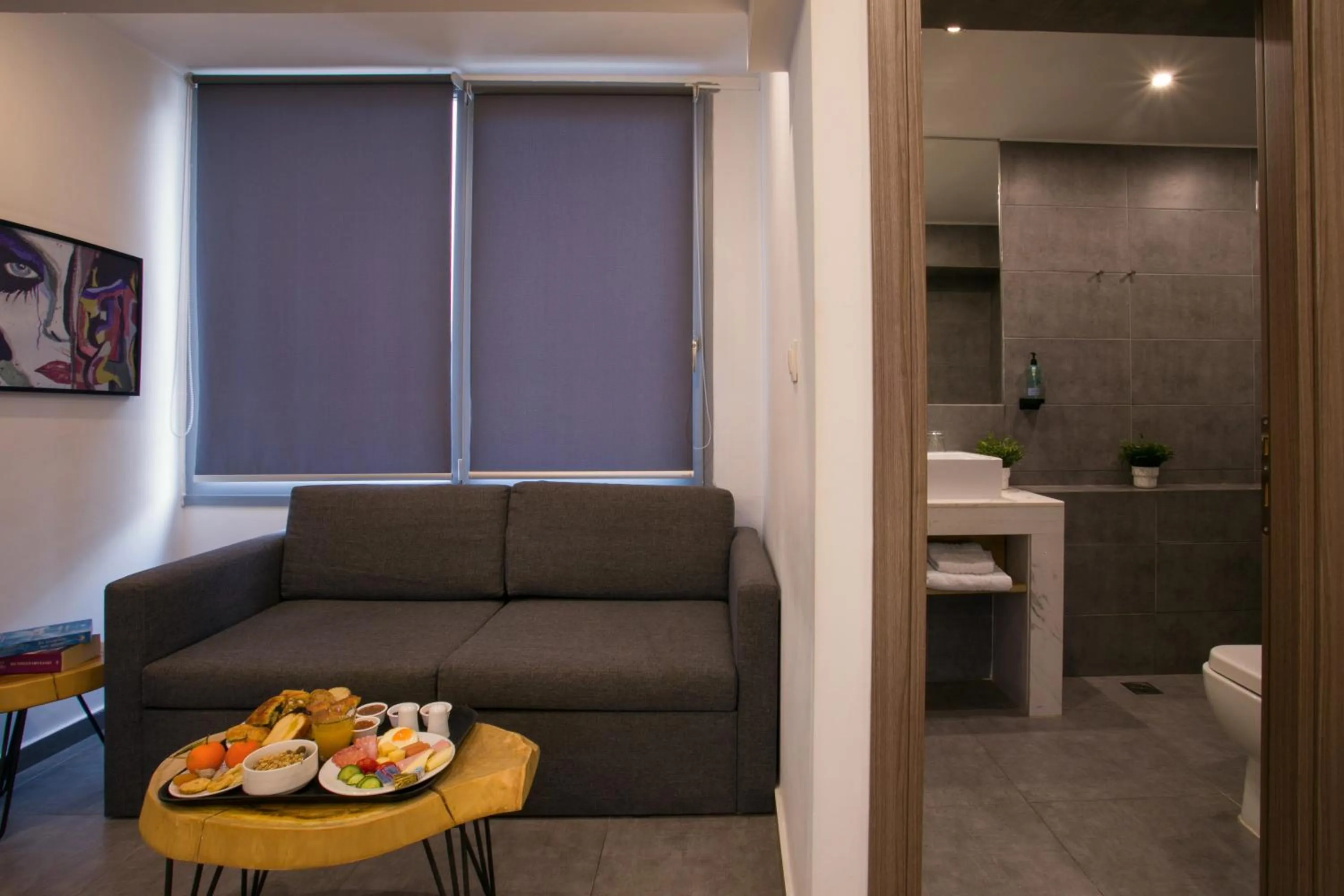 Bathroom in White Luxury