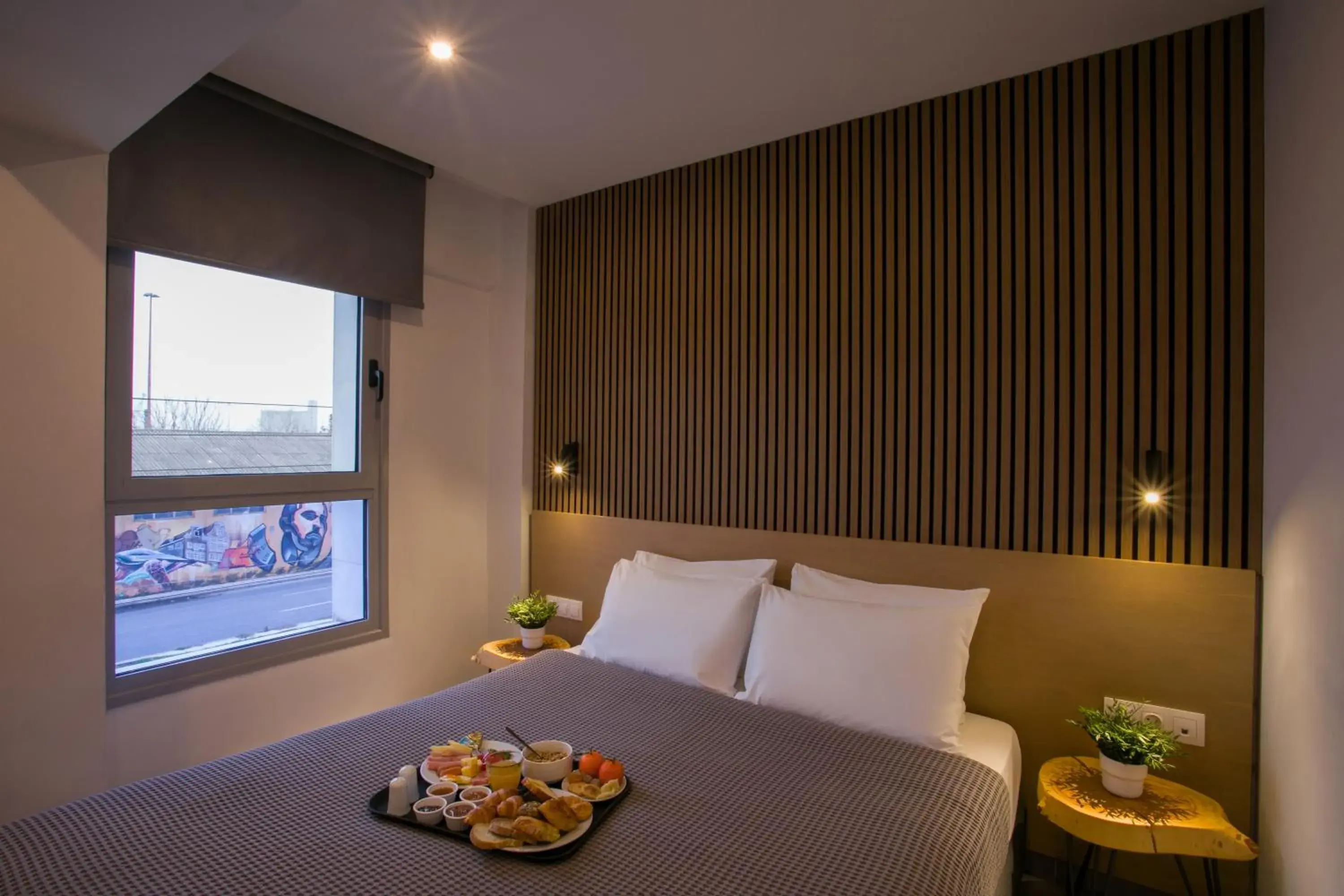 Standard Double or Twin Room with Sea View in White Luxury Standard Double or Twin Room with Sea View in White Luxury