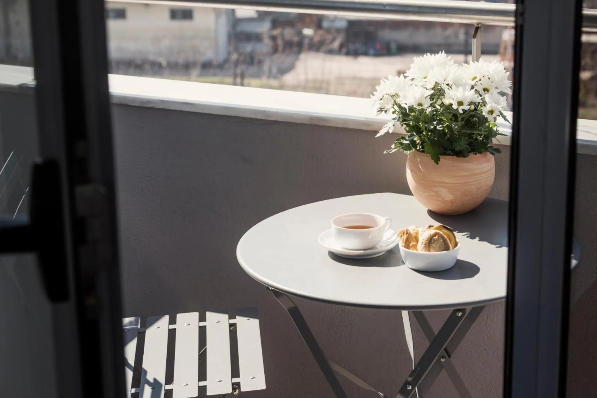 Spring in White Luxury