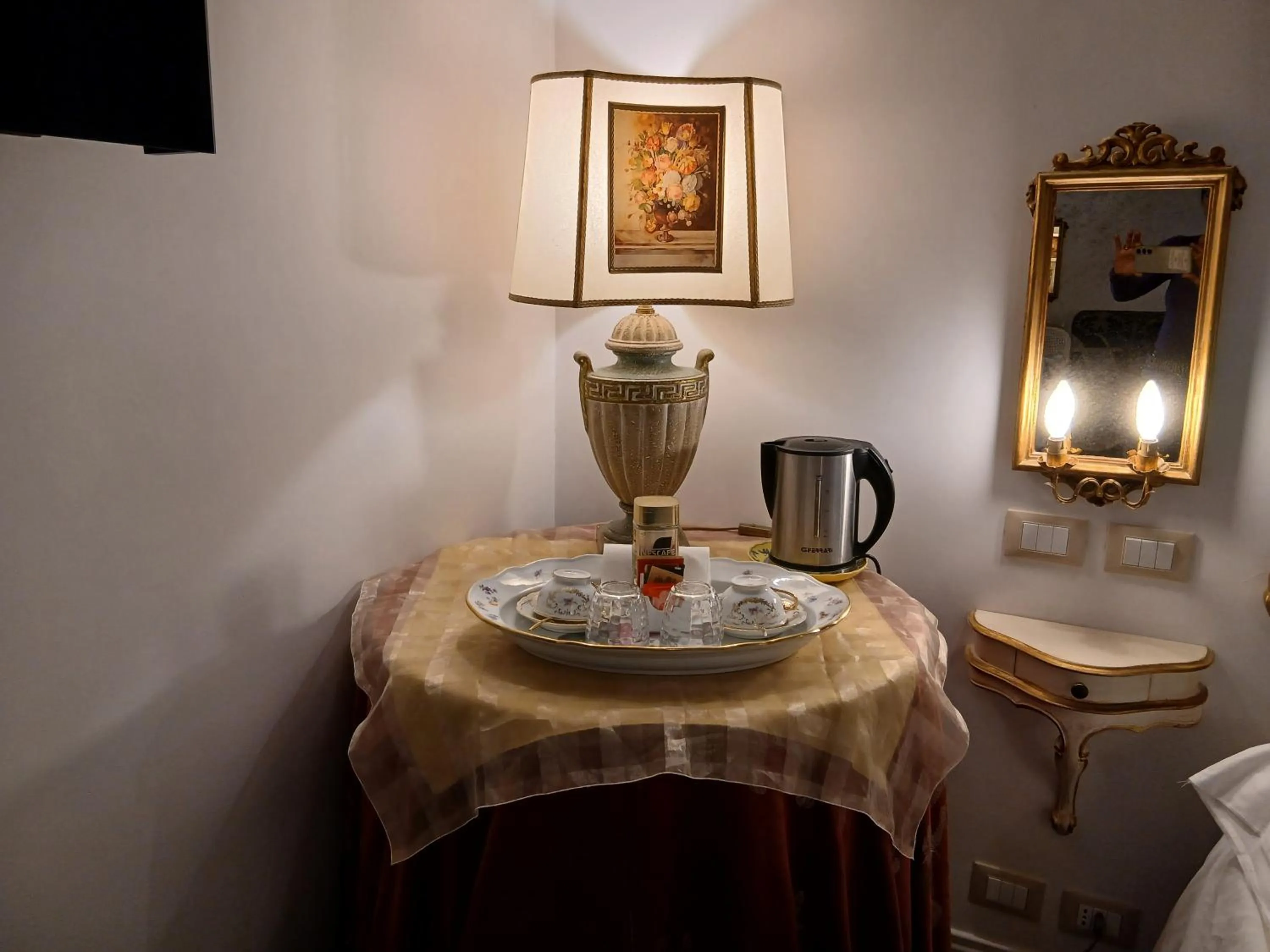 Decorative detail in Excellent Trinity Rooms