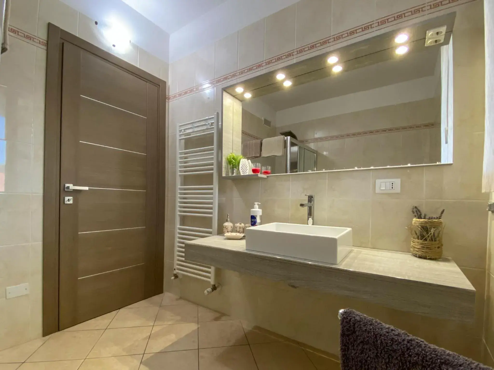 Double Room with Private Bathroom - single occupancy in Bed & Breakfast La Pilona Double Room with Private Bathroom - single occupancy in Bed & Breakfast La Pilona