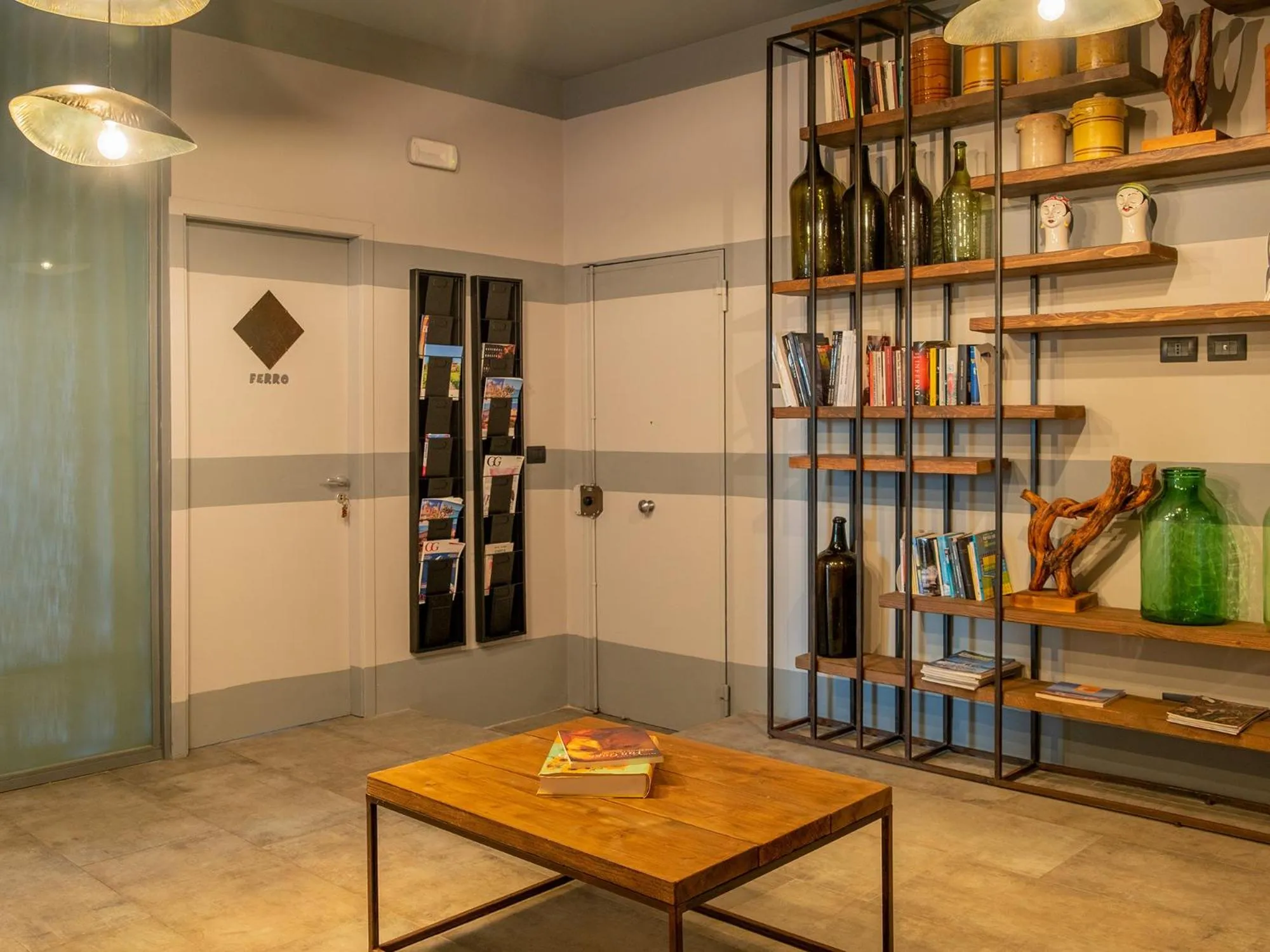 Lobby or reception in Design 4 Rooms