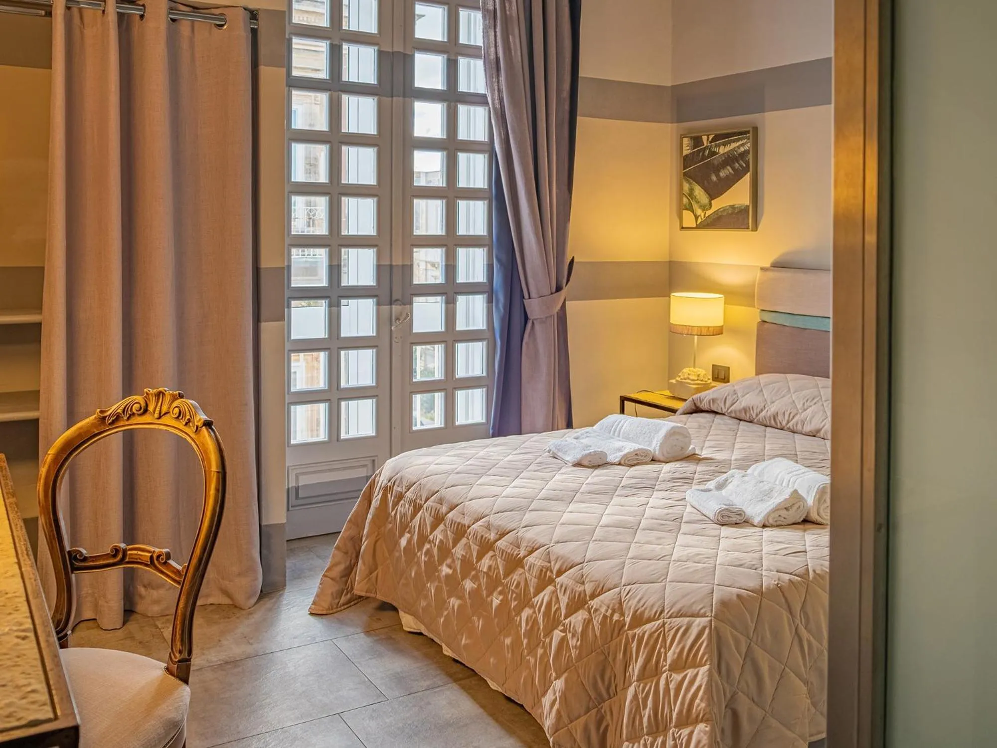 Bed in Design 4 Rooms