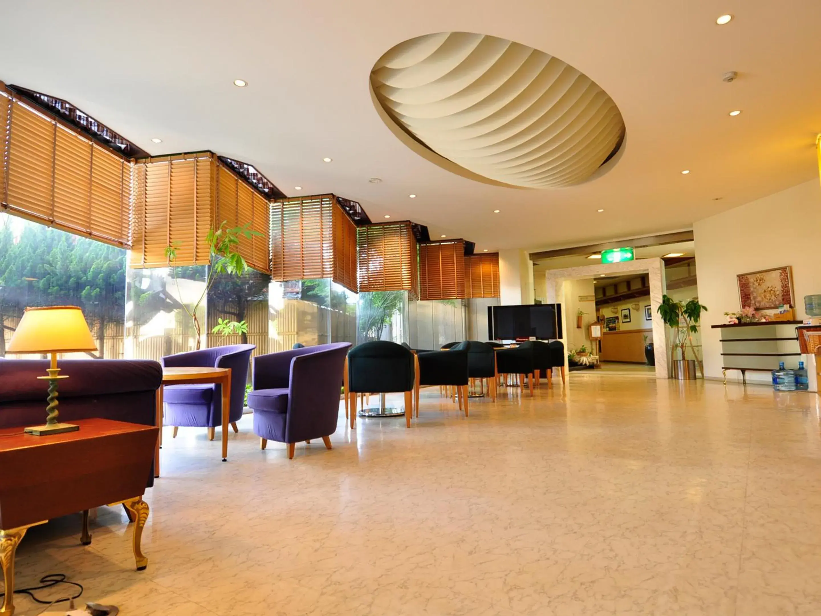 Lobby or reception in Hotel King Lobby or reception in Hotel King