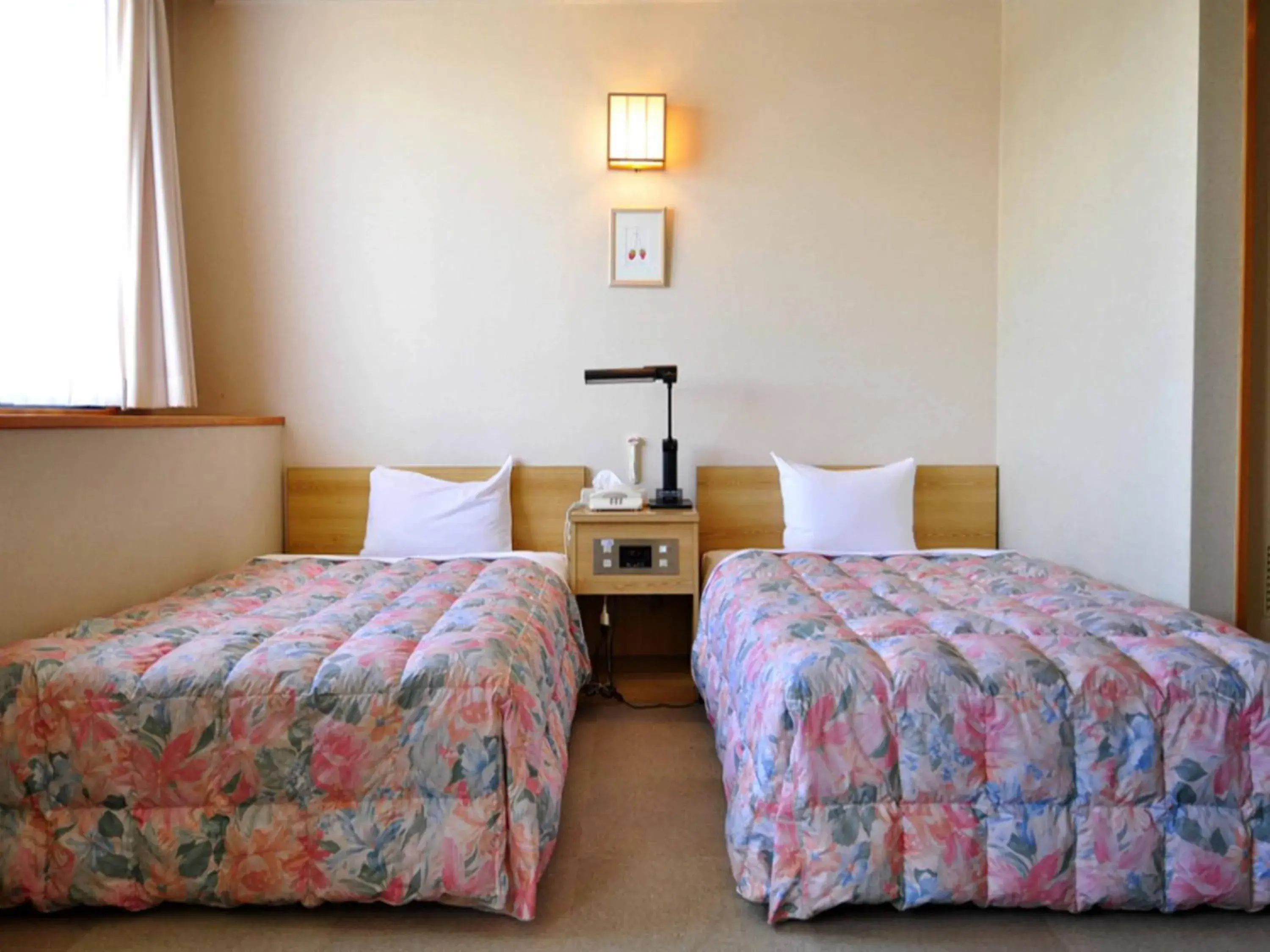 Photo of the whole room, Bed in Hotel King Photo of the whole room, Bed in Hotel King