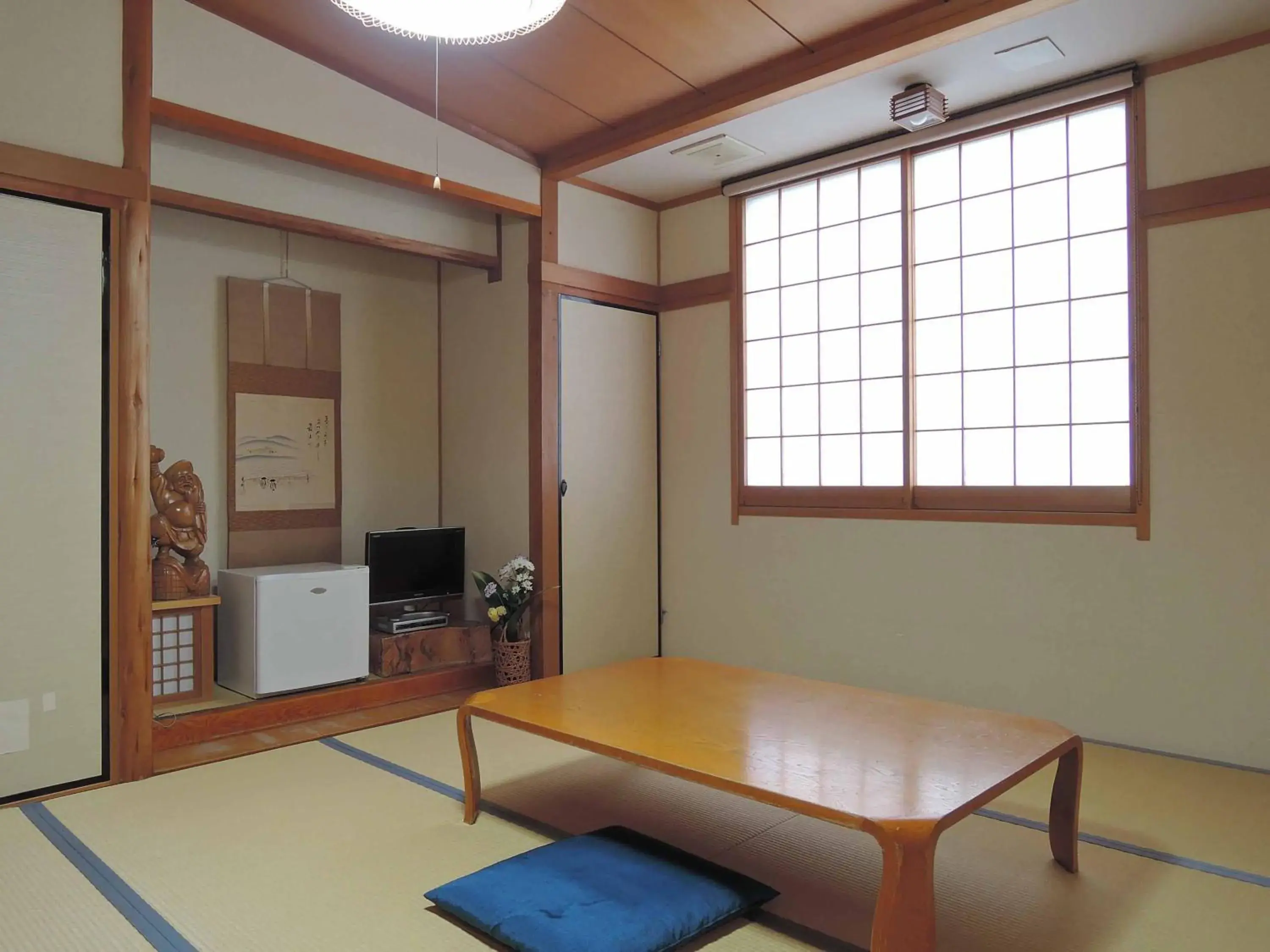 Photo of the whole room in Hotel King Photo of the whole room in Hotel King