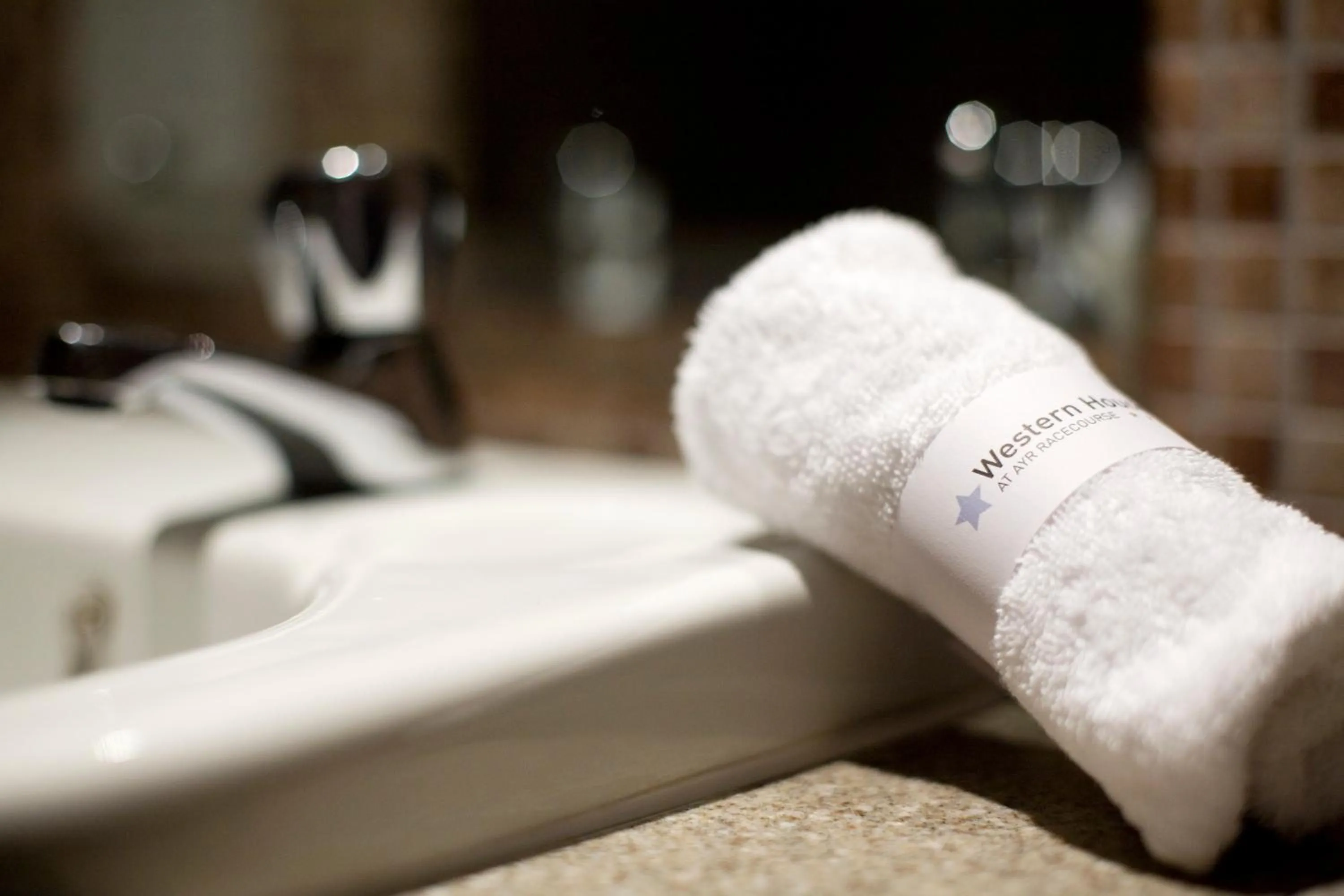 Bathroom in Western House Hotel At Ayr Racecourse