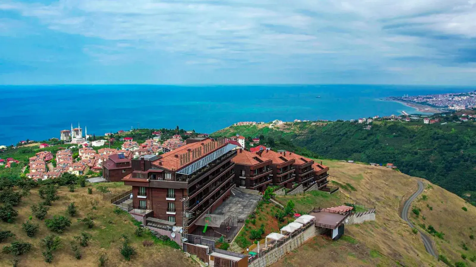 Property building in Sera Lake Resort Hotel Spa & Aparts Property building in Sera Lake Resort Hotel Spa & Aparts