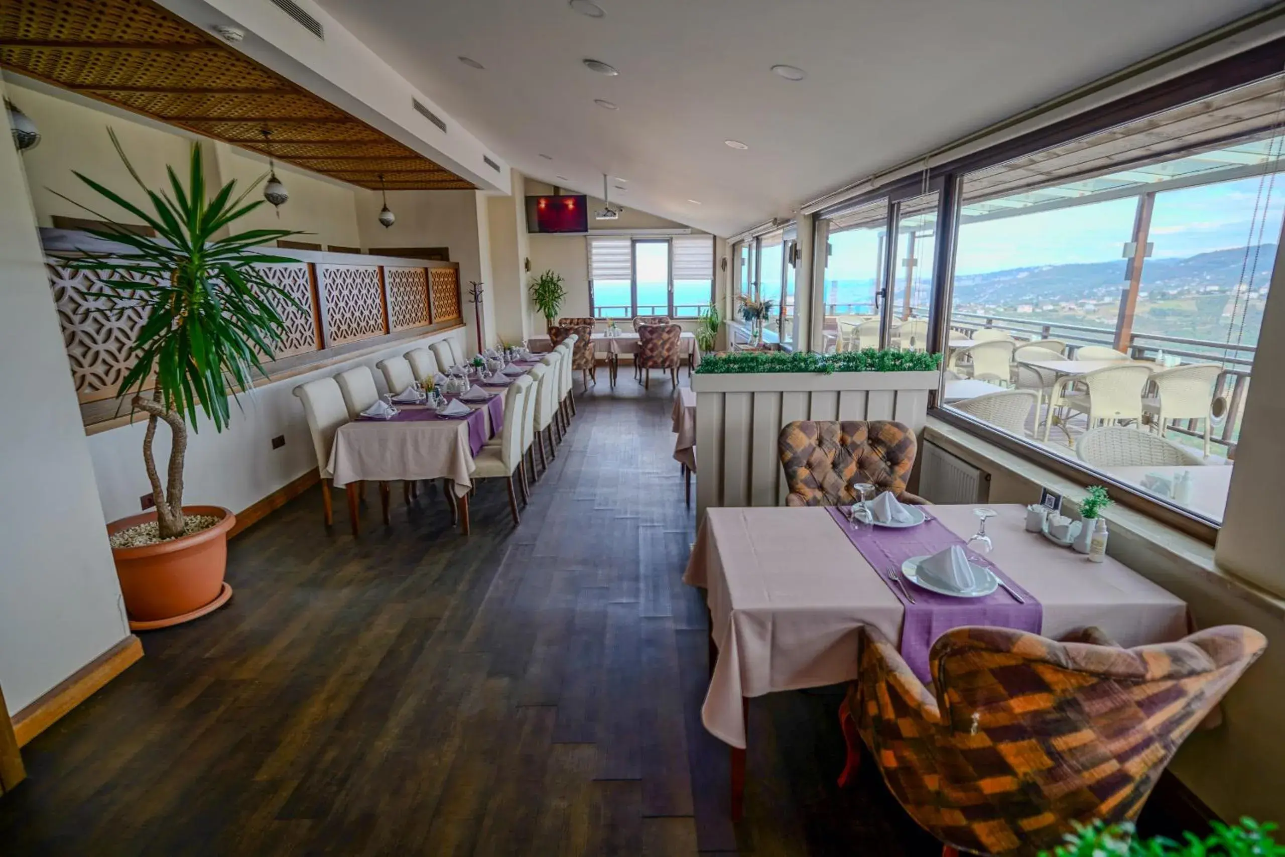 Restaurant/places to eat in Sera Lake Resort Hotel Spa & Aparts Restaurant/places to eat in Sera Lake Resort Hotel Spa & Aparts